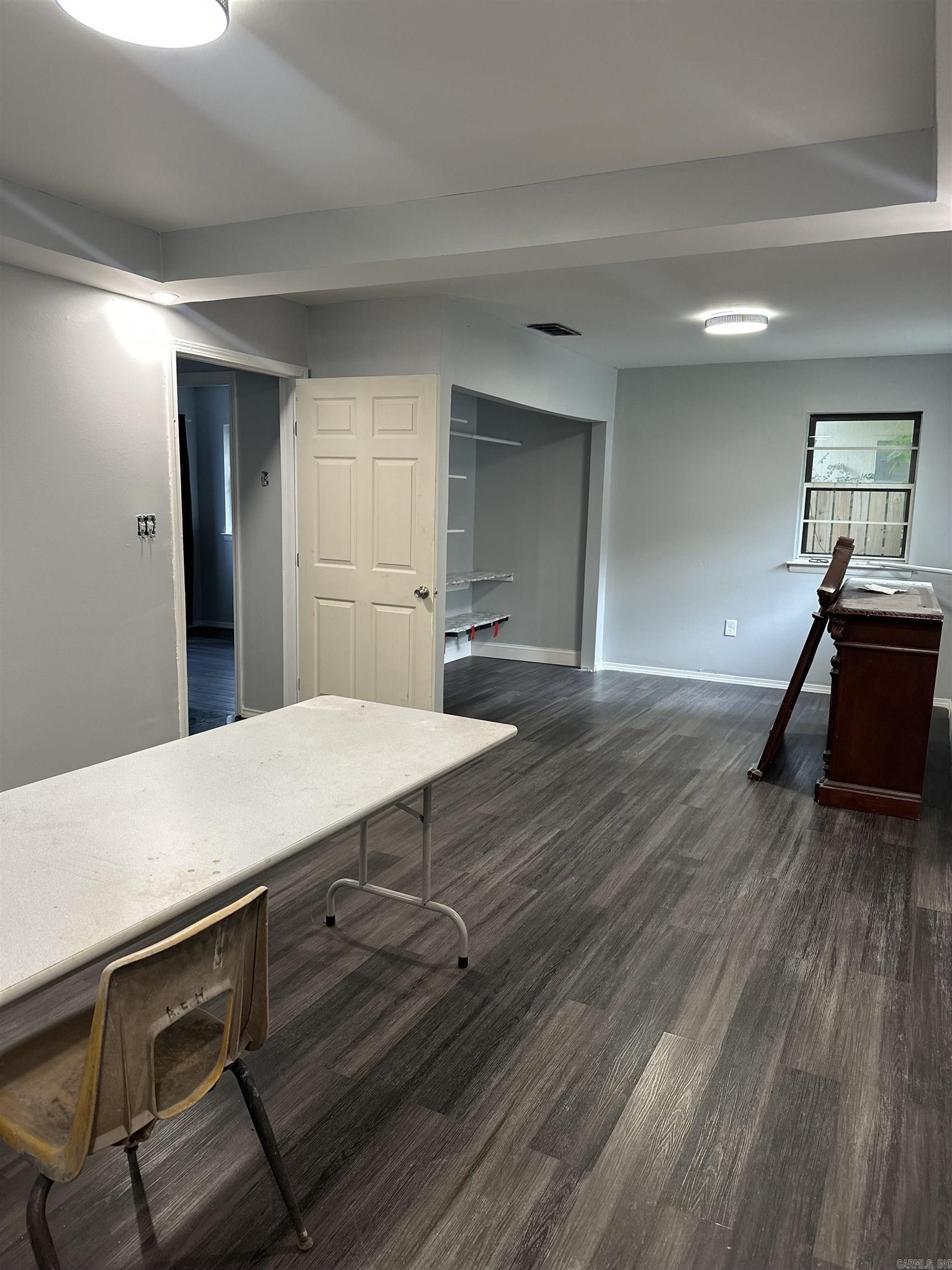 9308  westward  Little Rock, AR