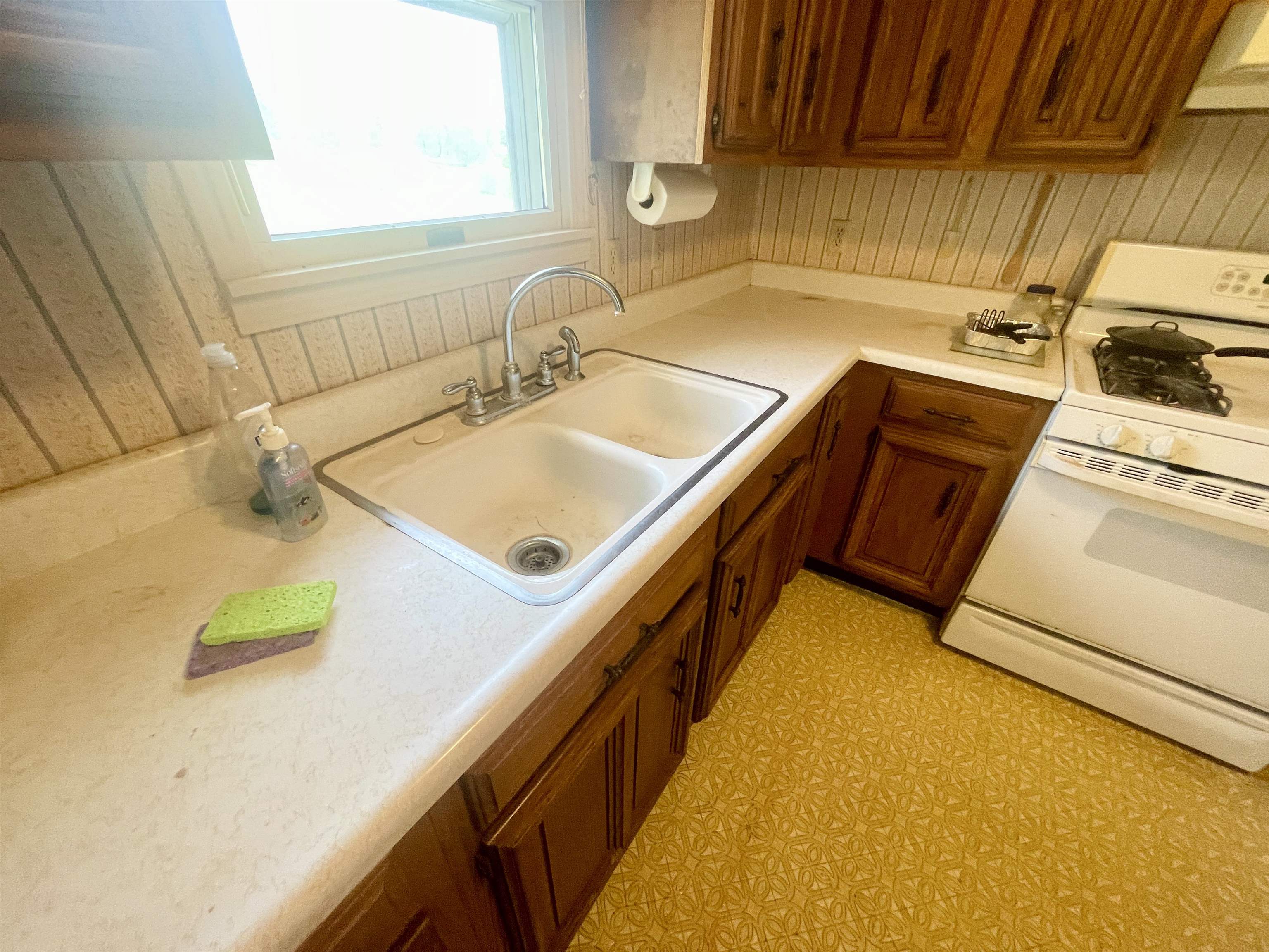 2152  Dove  Gepp, AR