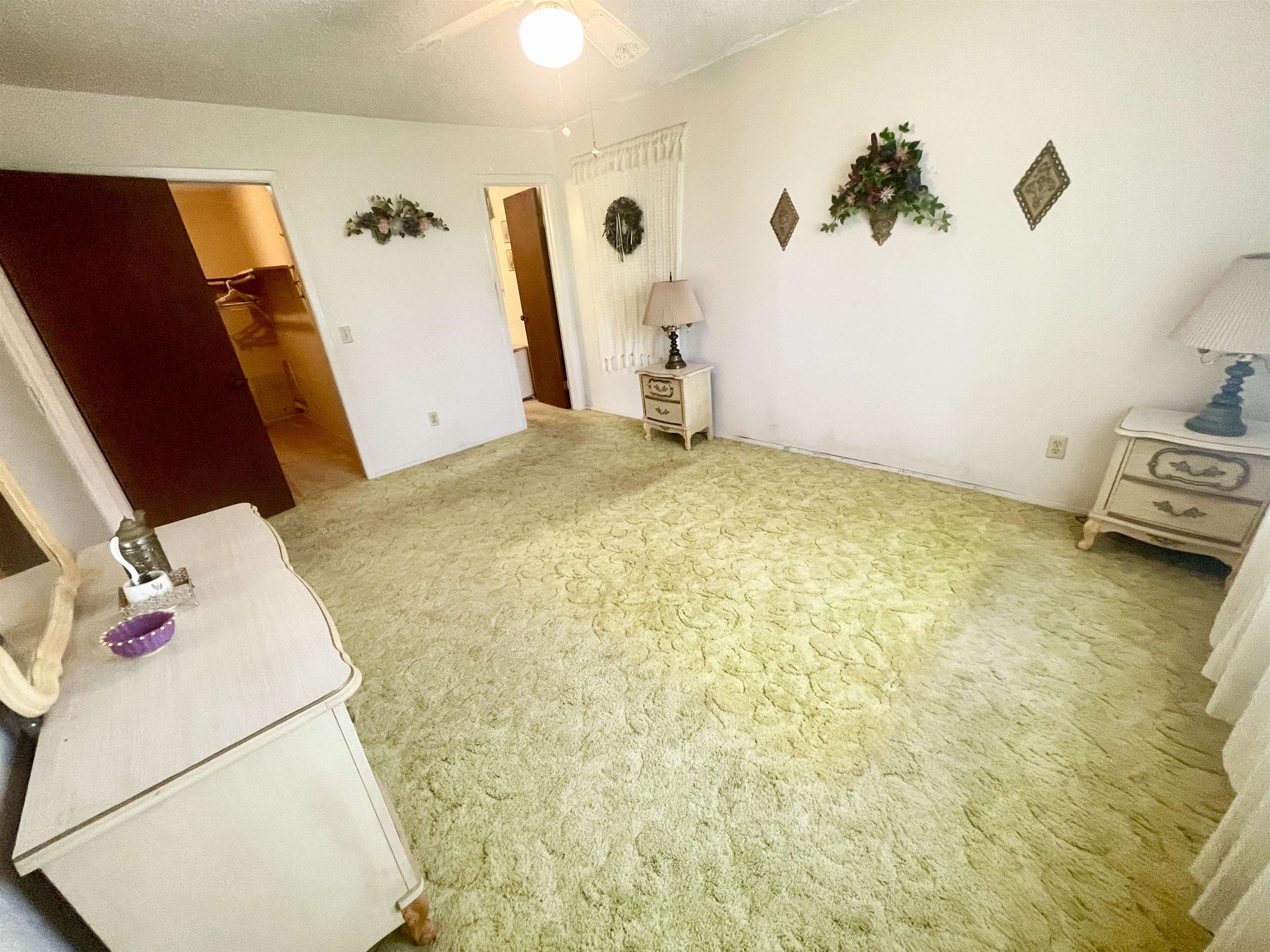 2152  Dove  Gepp, AR