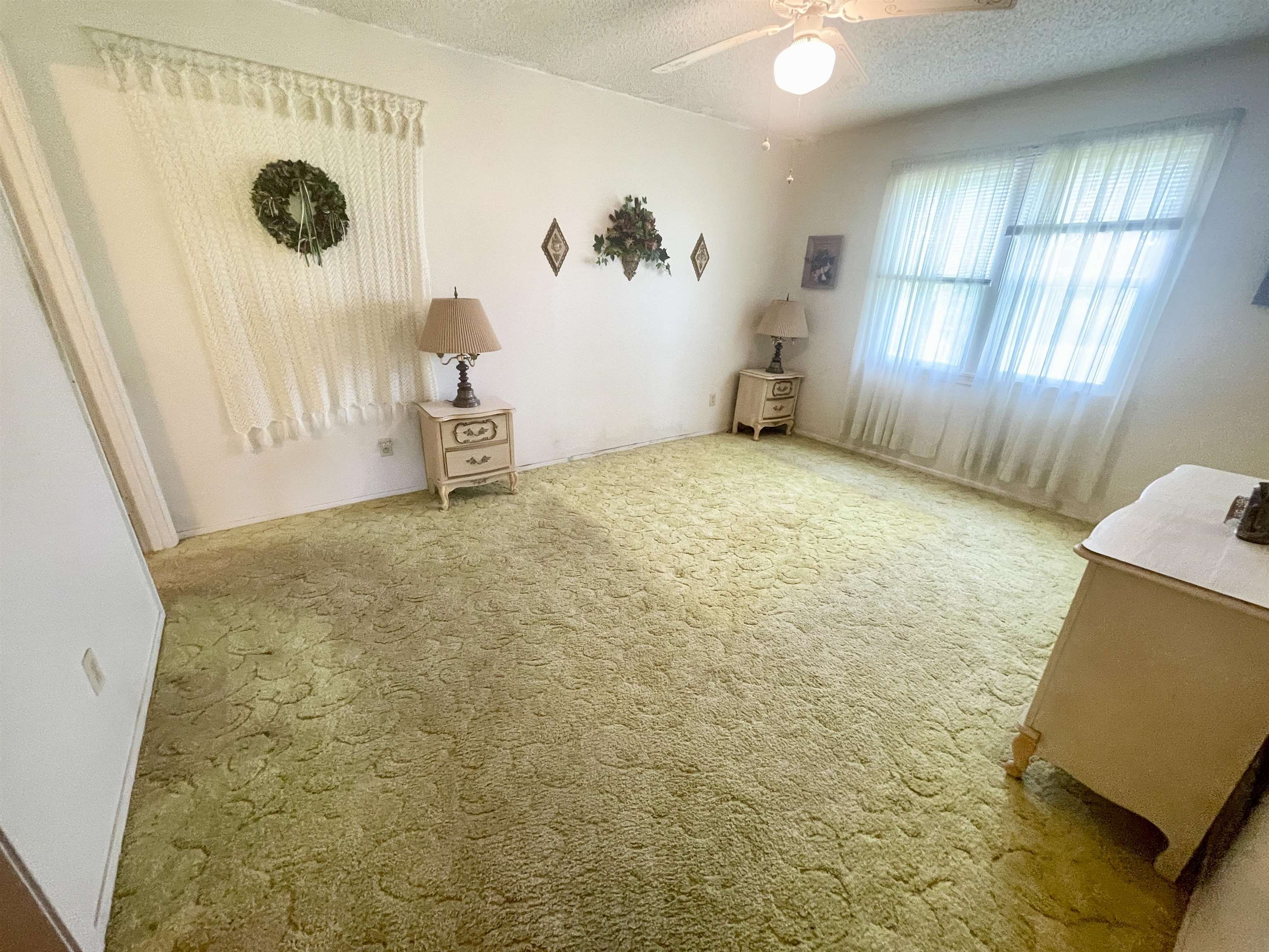 2152  Dove  Gepp, AR