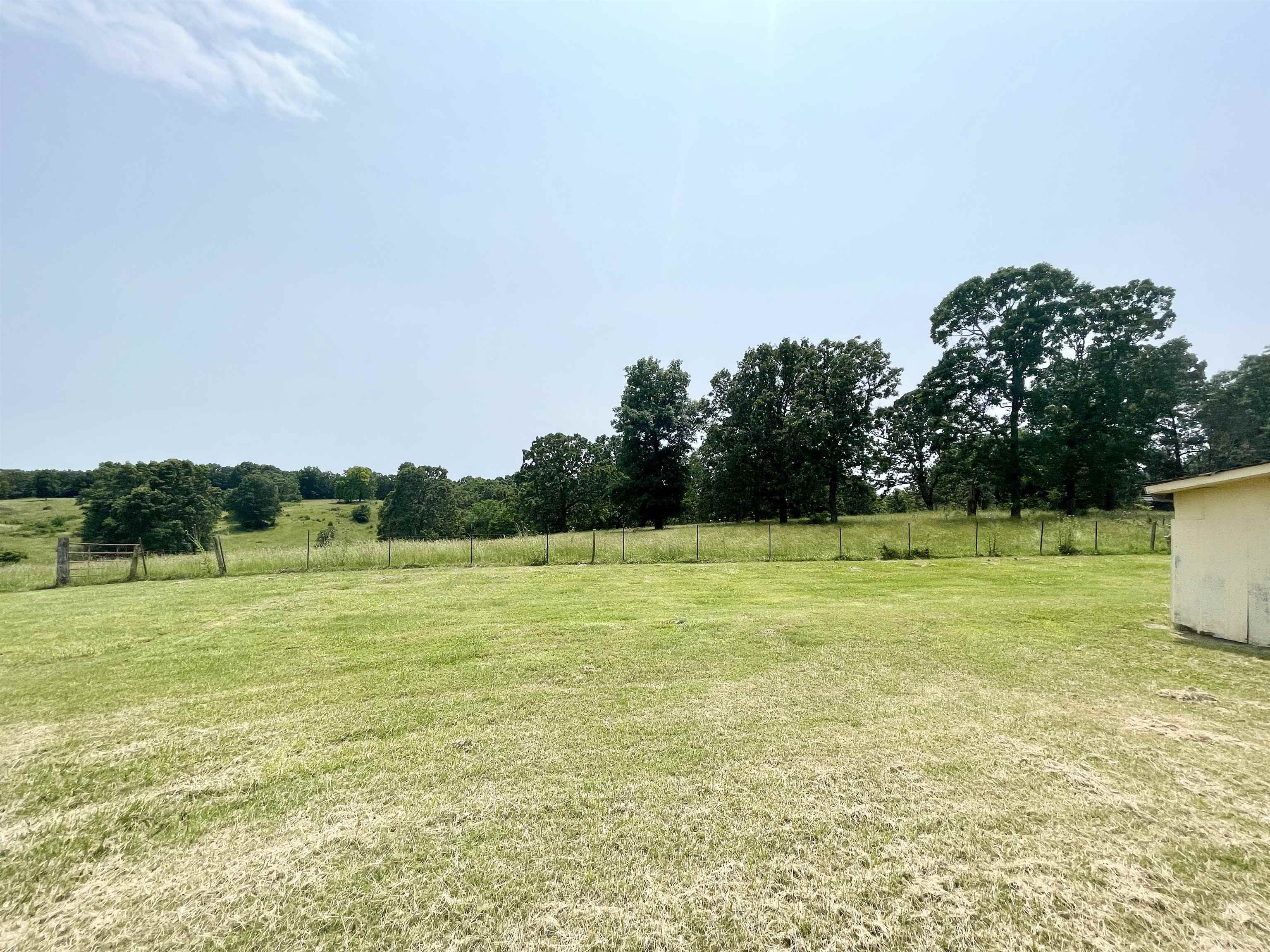 2152  Dove  Gepp, AR