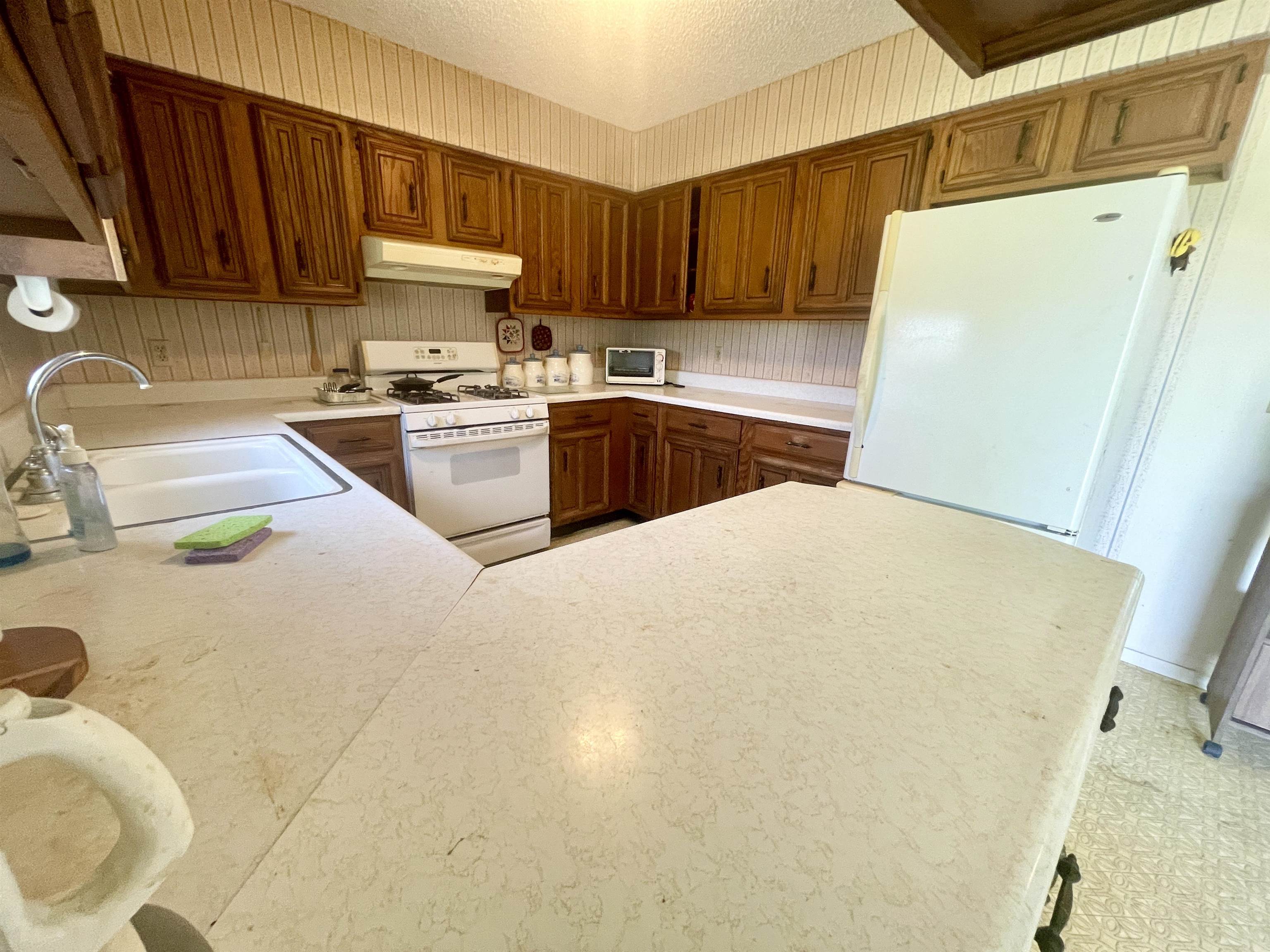 2152  Dove  Gepp, AR