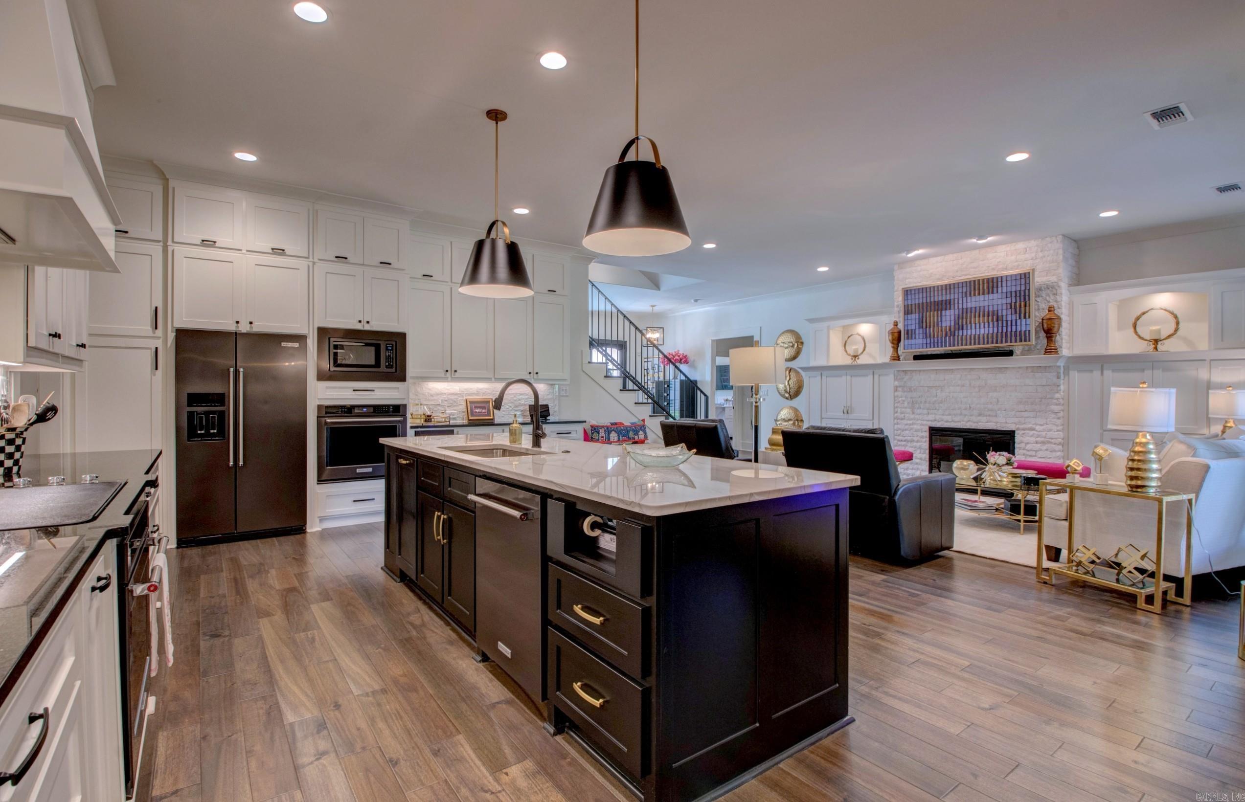 128  Majestic  Maumelle, AR