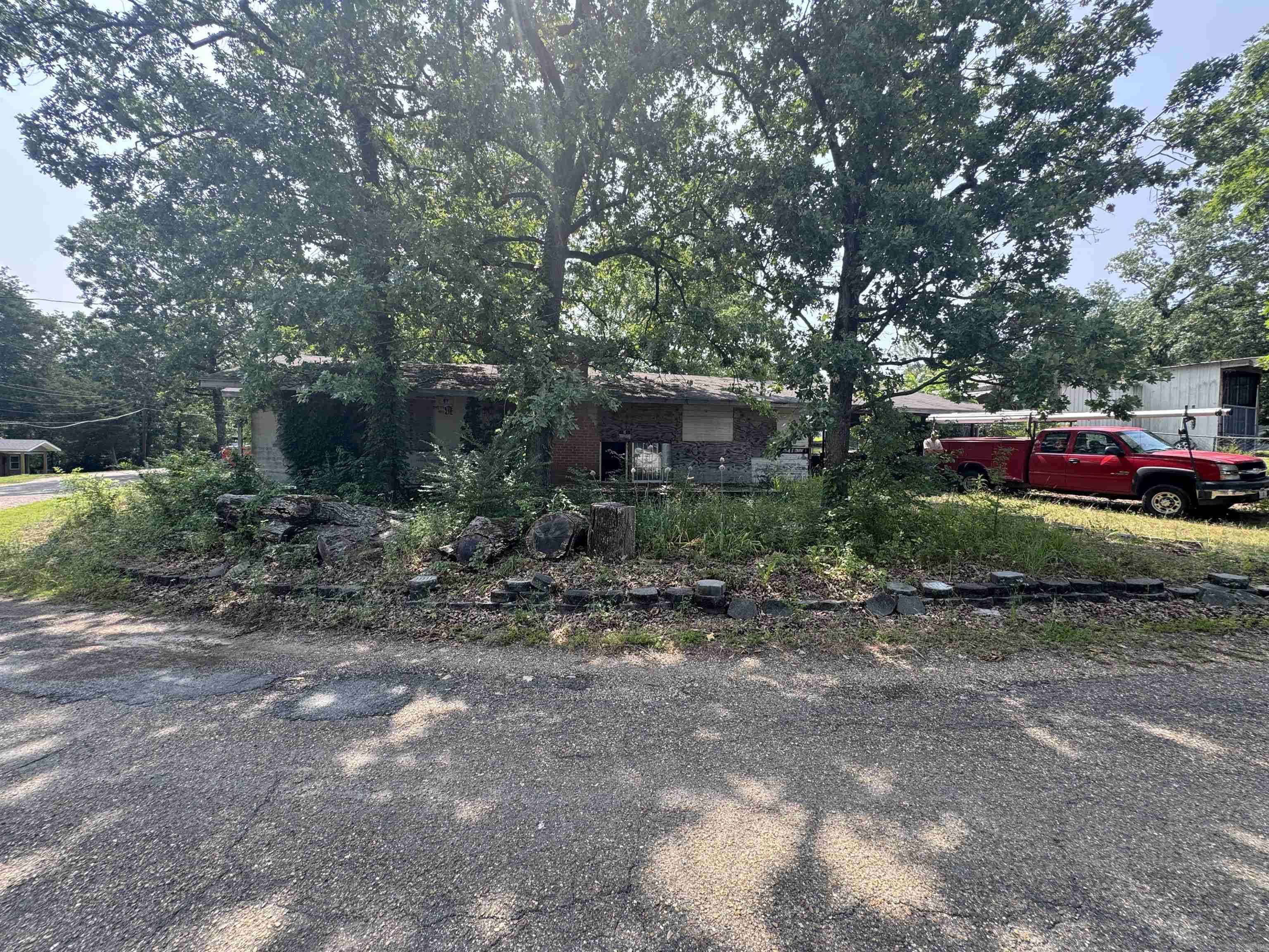 119  Oakridge  Hot Springs, AR