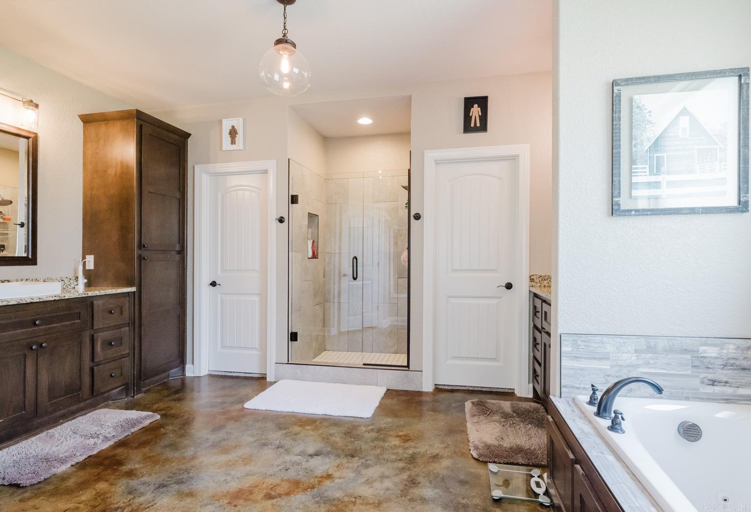 3754  Lonesome Oak Dr  Hensley, AR