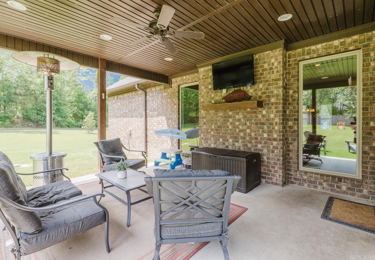 3754  Lonesome Oak Dr  Hensley, AR