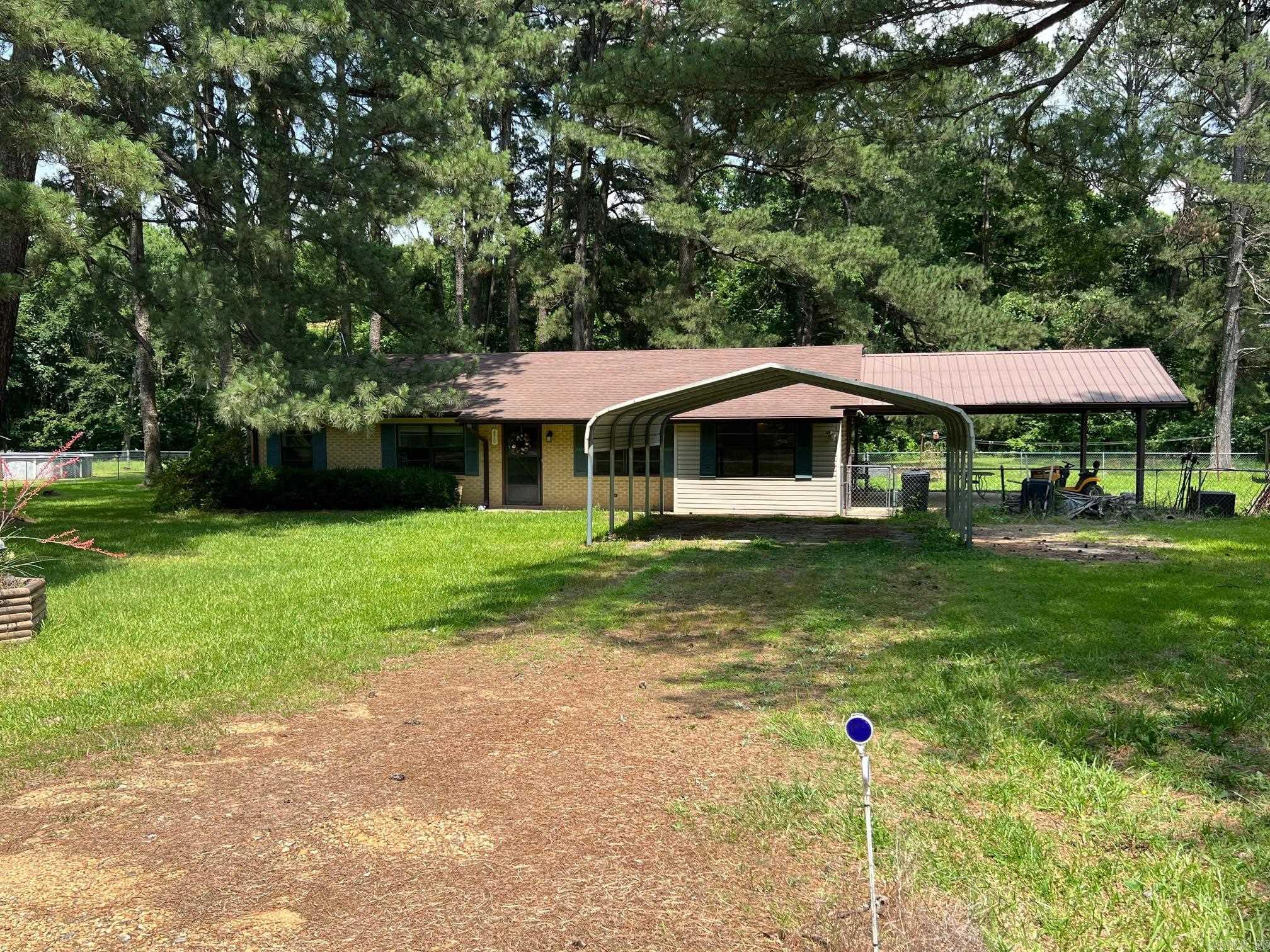 470  LR 28  Foreman, AR