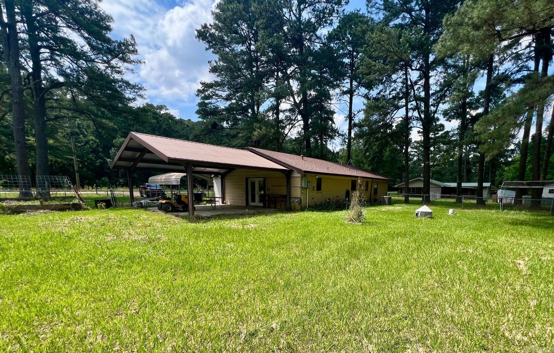 470  LR 28  Foreman, AR
