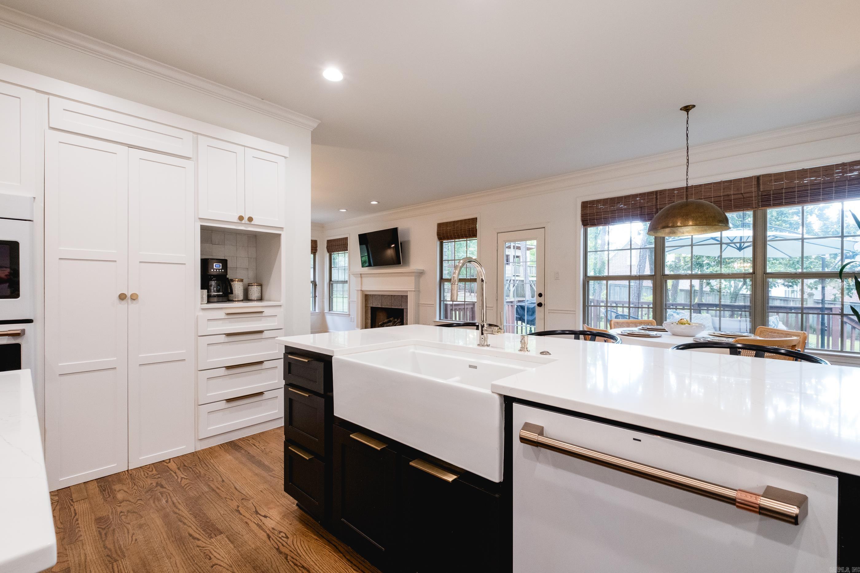 4  Iviers  Little Rock, AR