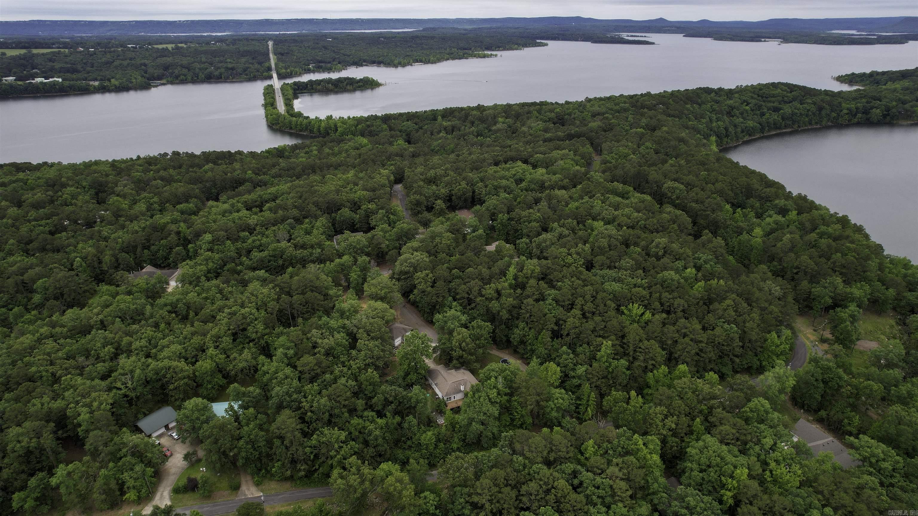 000  Valhalla Drive  Edgemont, AR