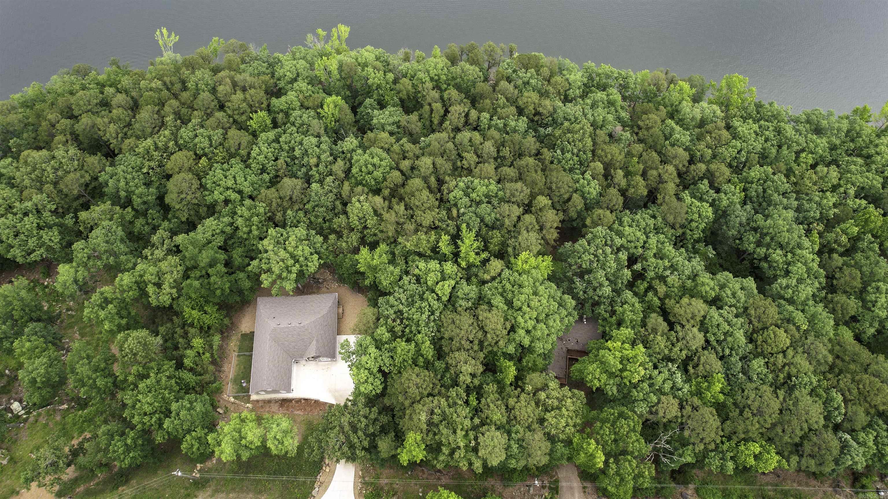 000  Valhalla Drive  Edgemont, AR