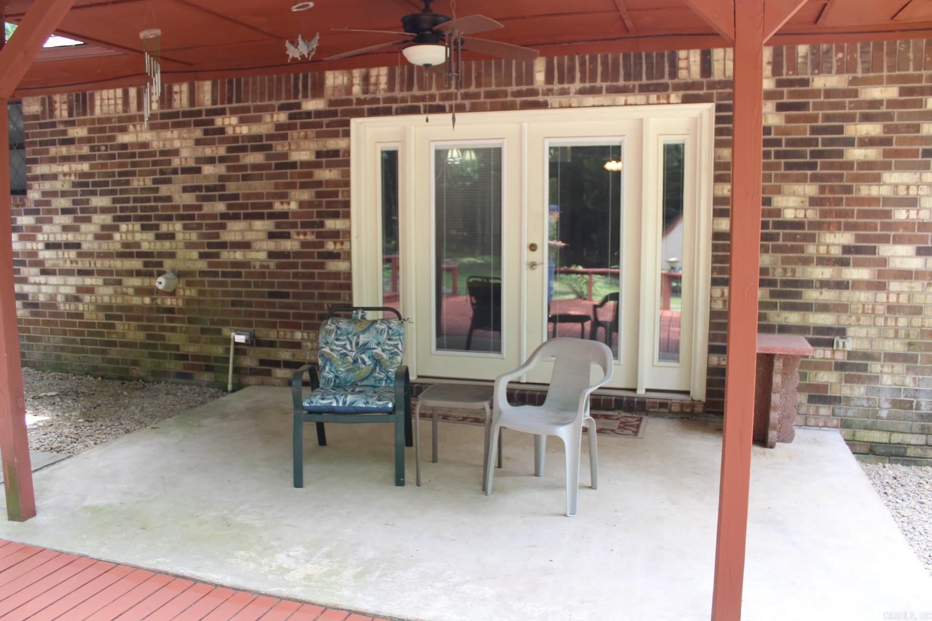 108  Charles St.  Murfreesboro, AR