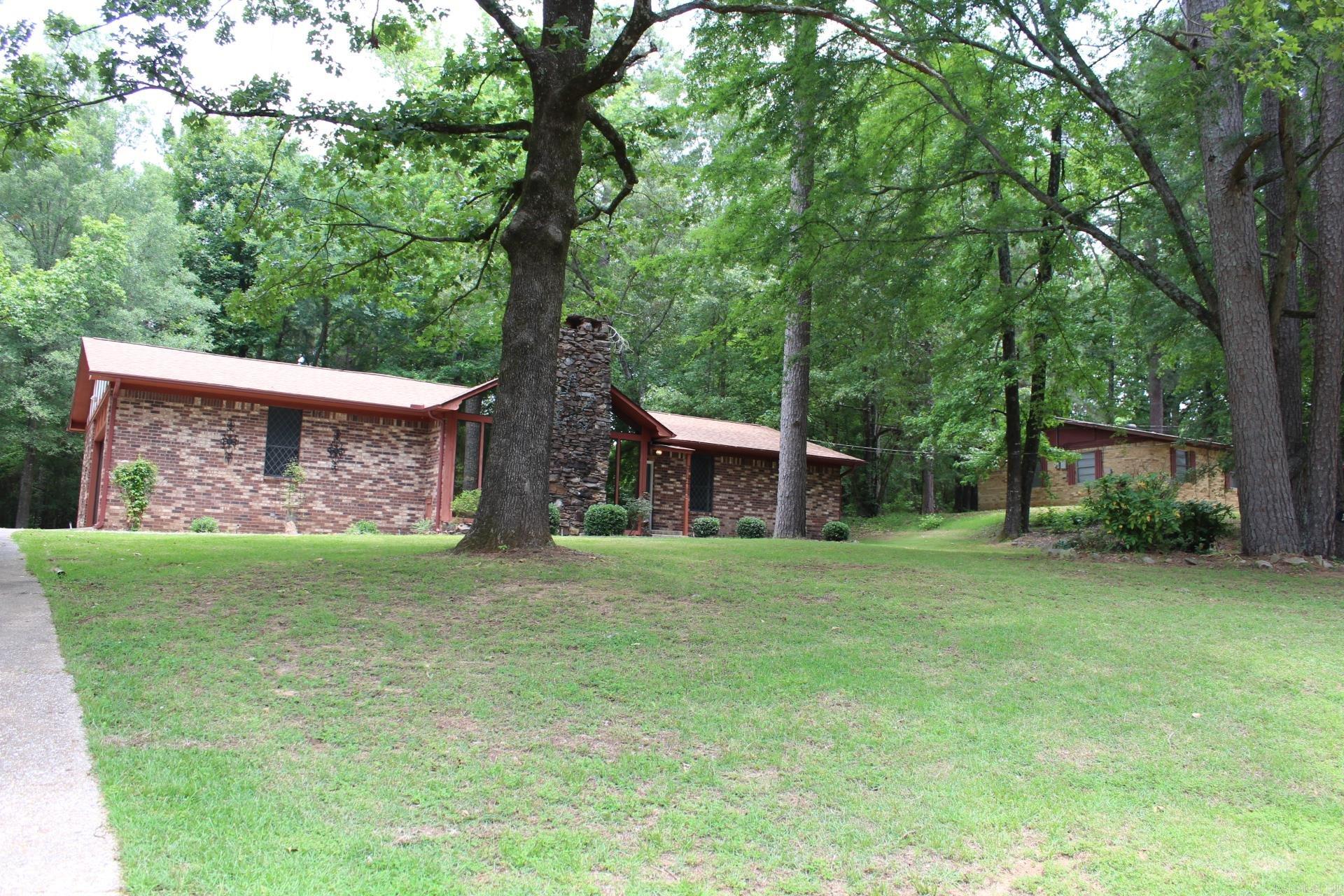 108  Charles St.  Murfreesboro, AR