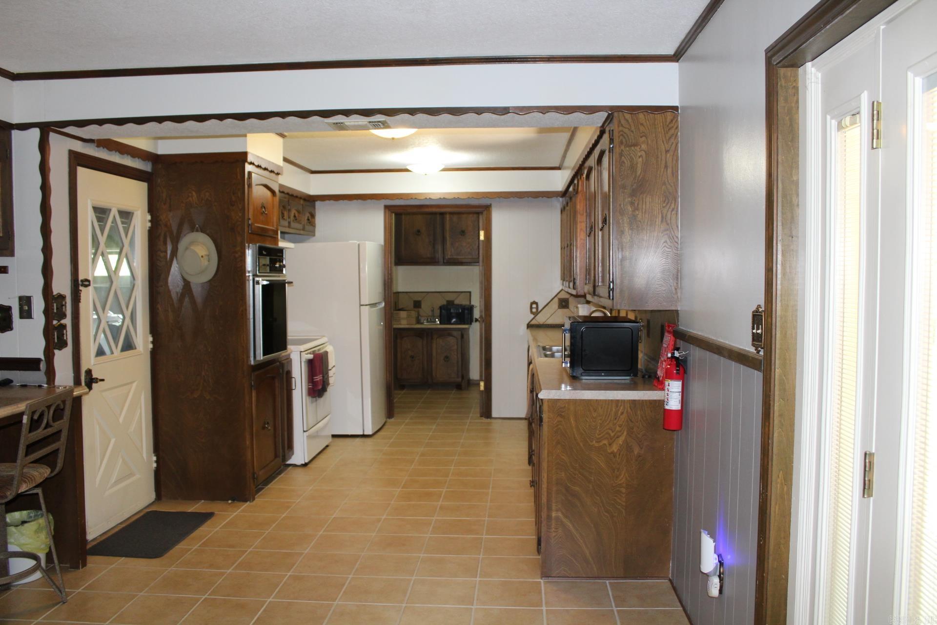 108  Charles St.  Murfreesboro, AR
