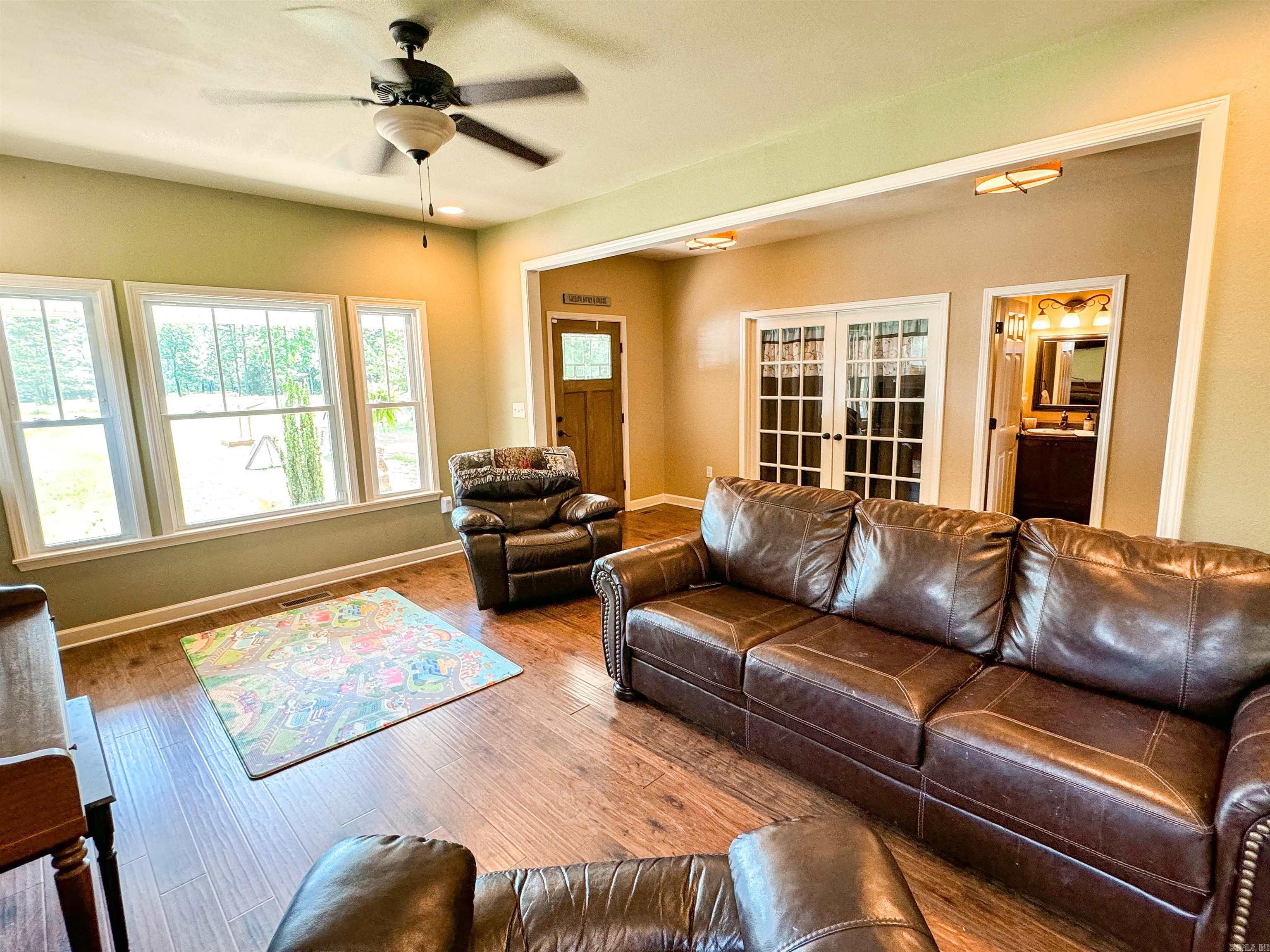 125  Gassaway  Searcy, AR