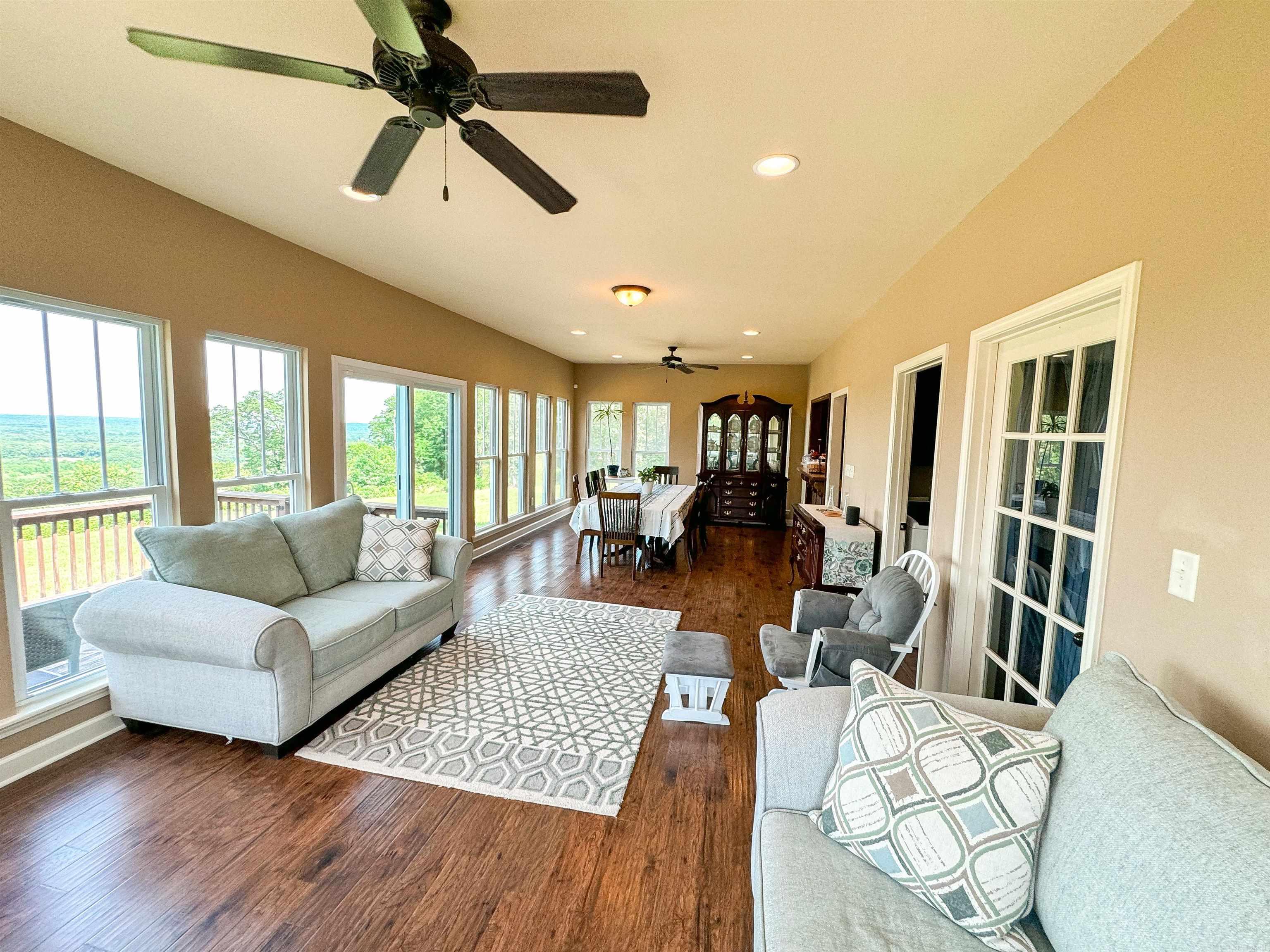 125  Gassaway  Searcy, AR