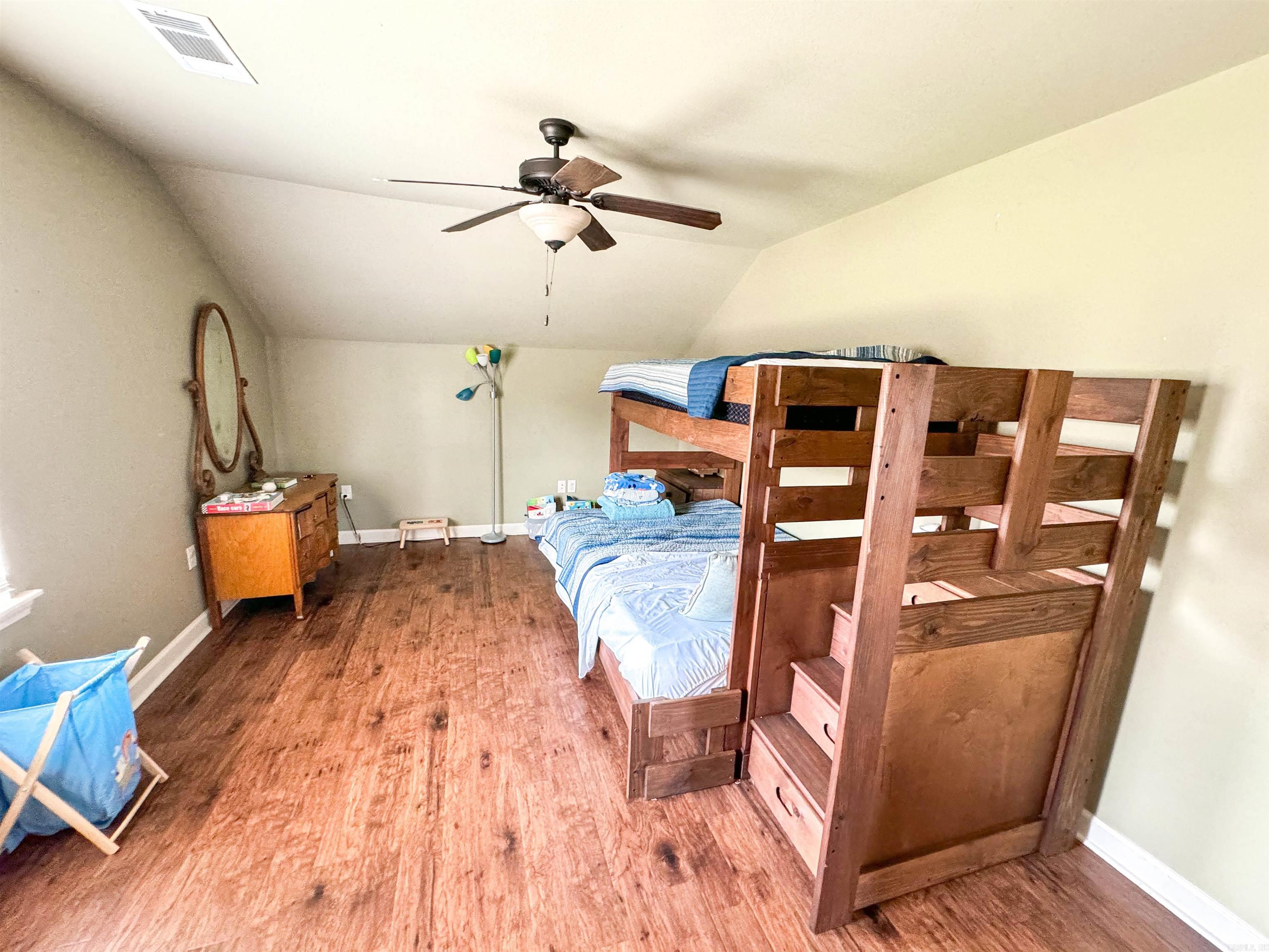 125  Gassaway  Searcy, AR