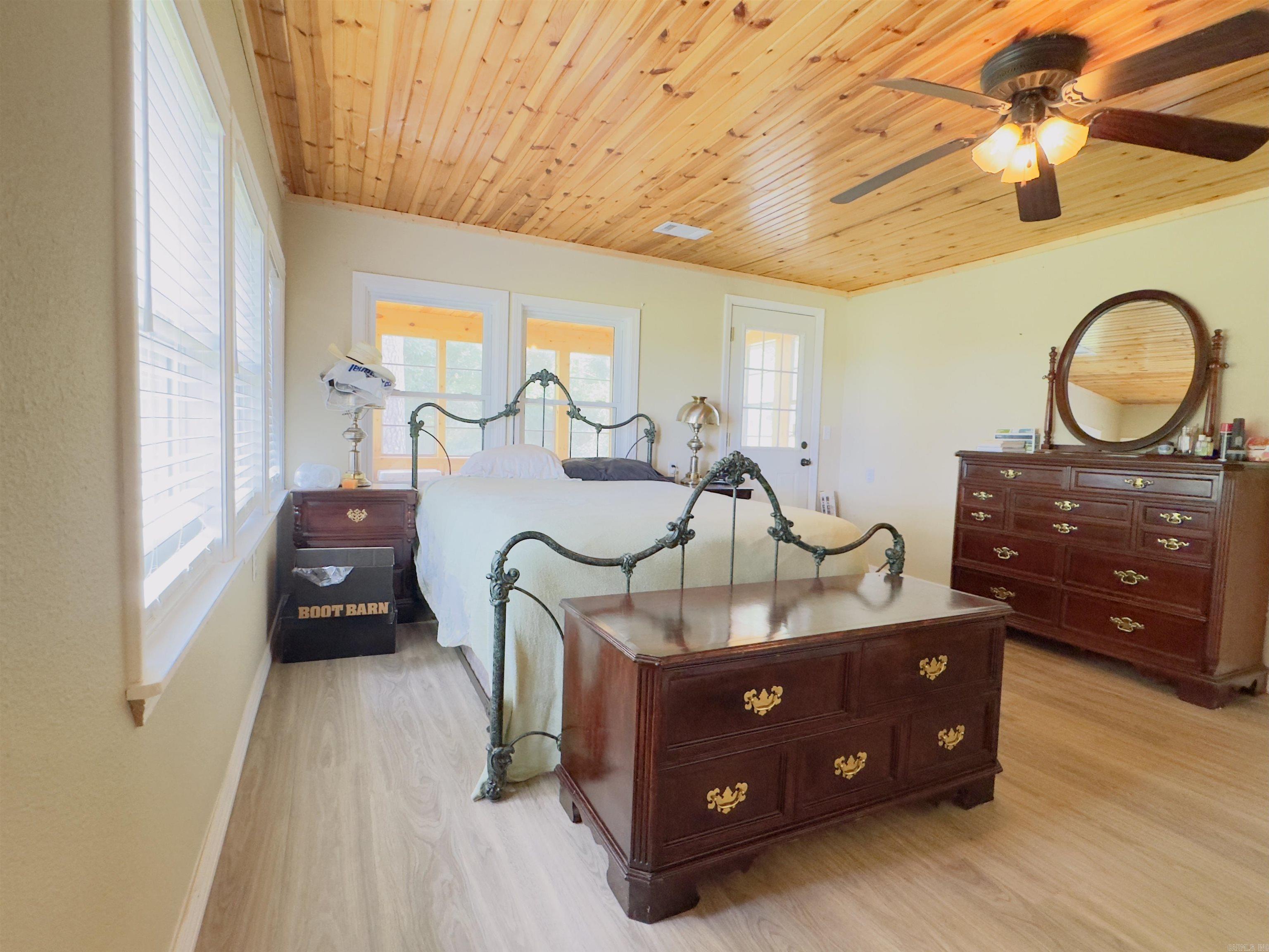 9689 W AR 56 Highway  Wideman, AR