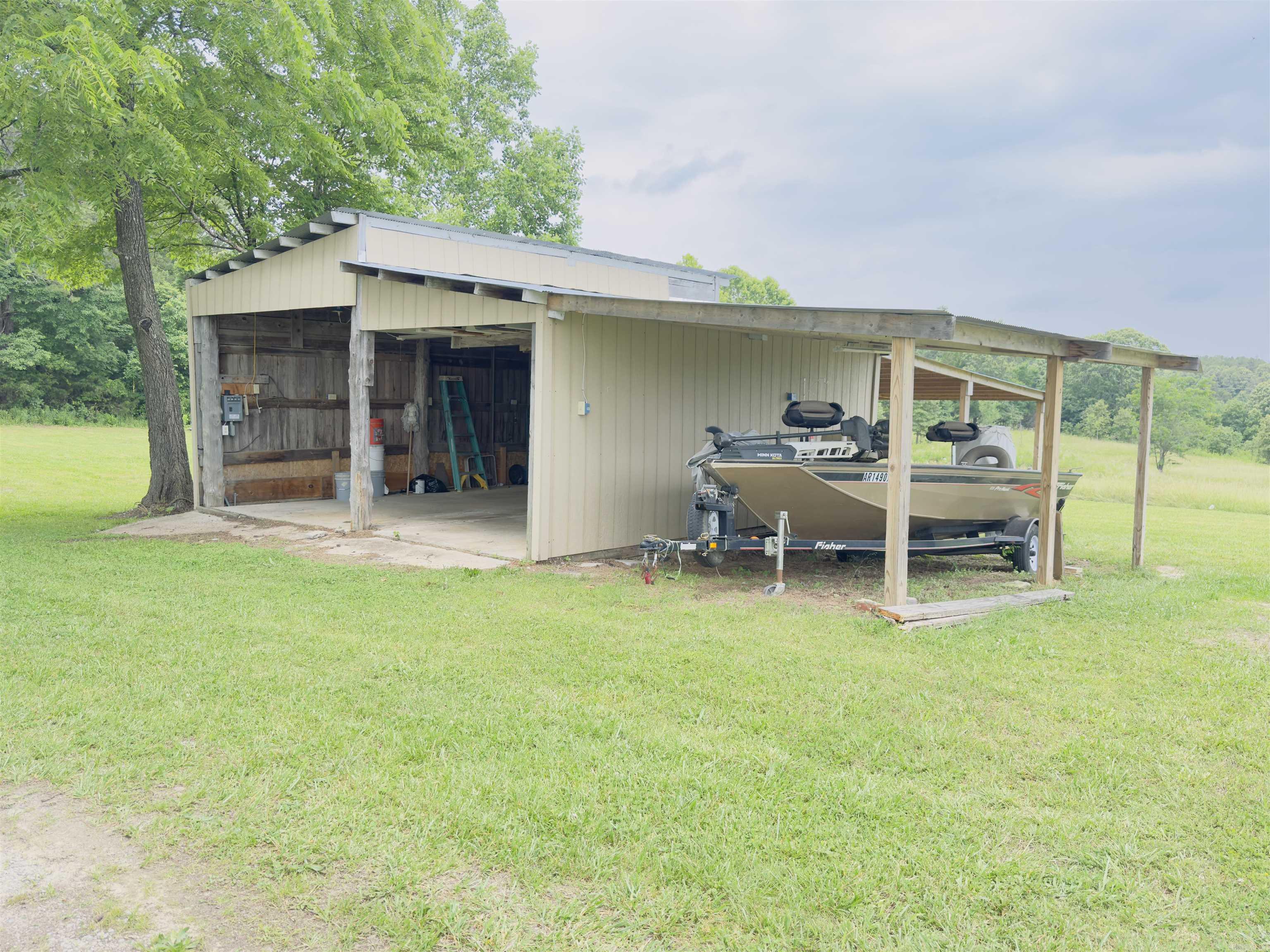 9689 W AR 56 Highway  Wideman, AR