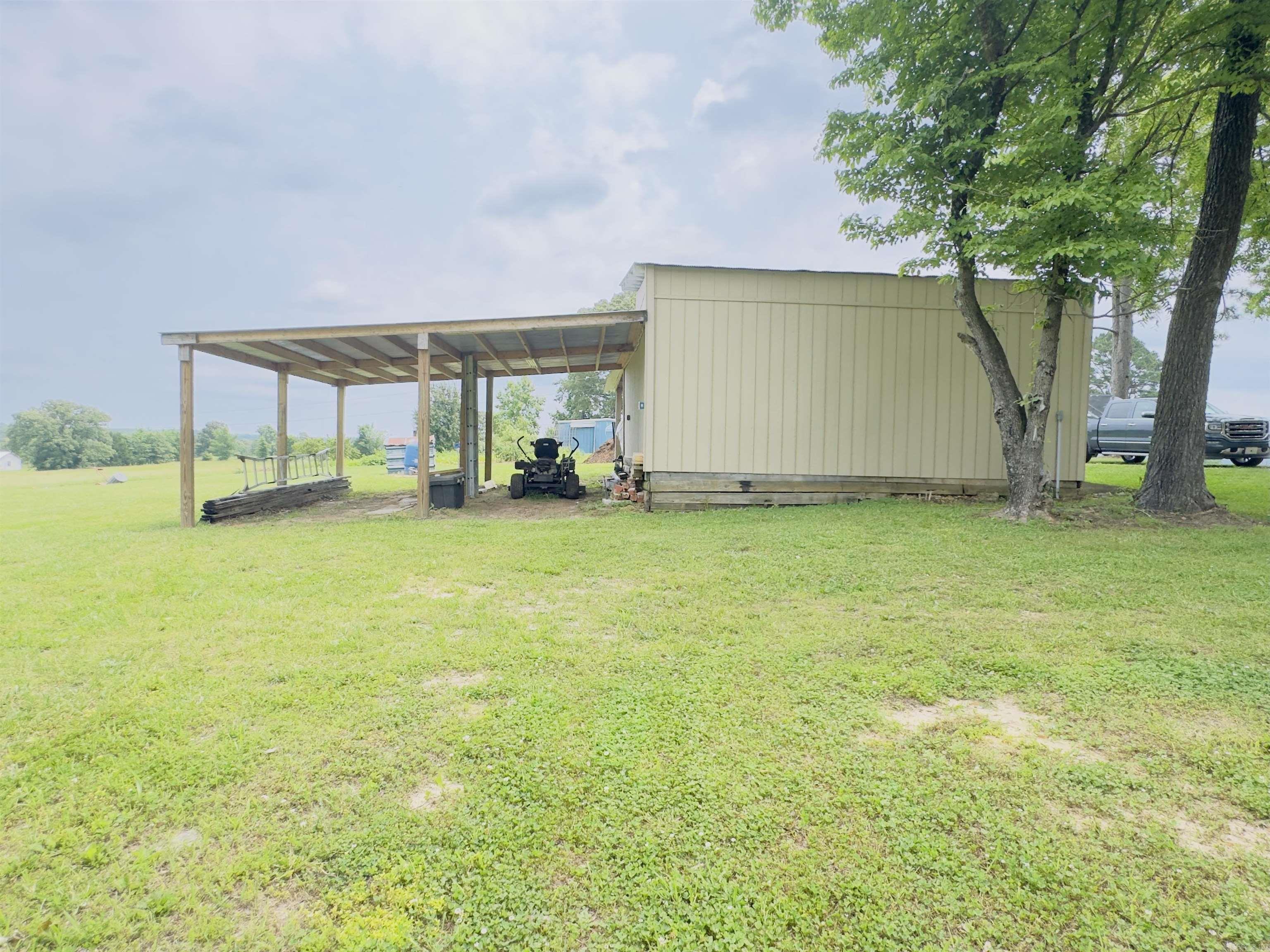 9689 W AR 56 Highway  Wideman, AR