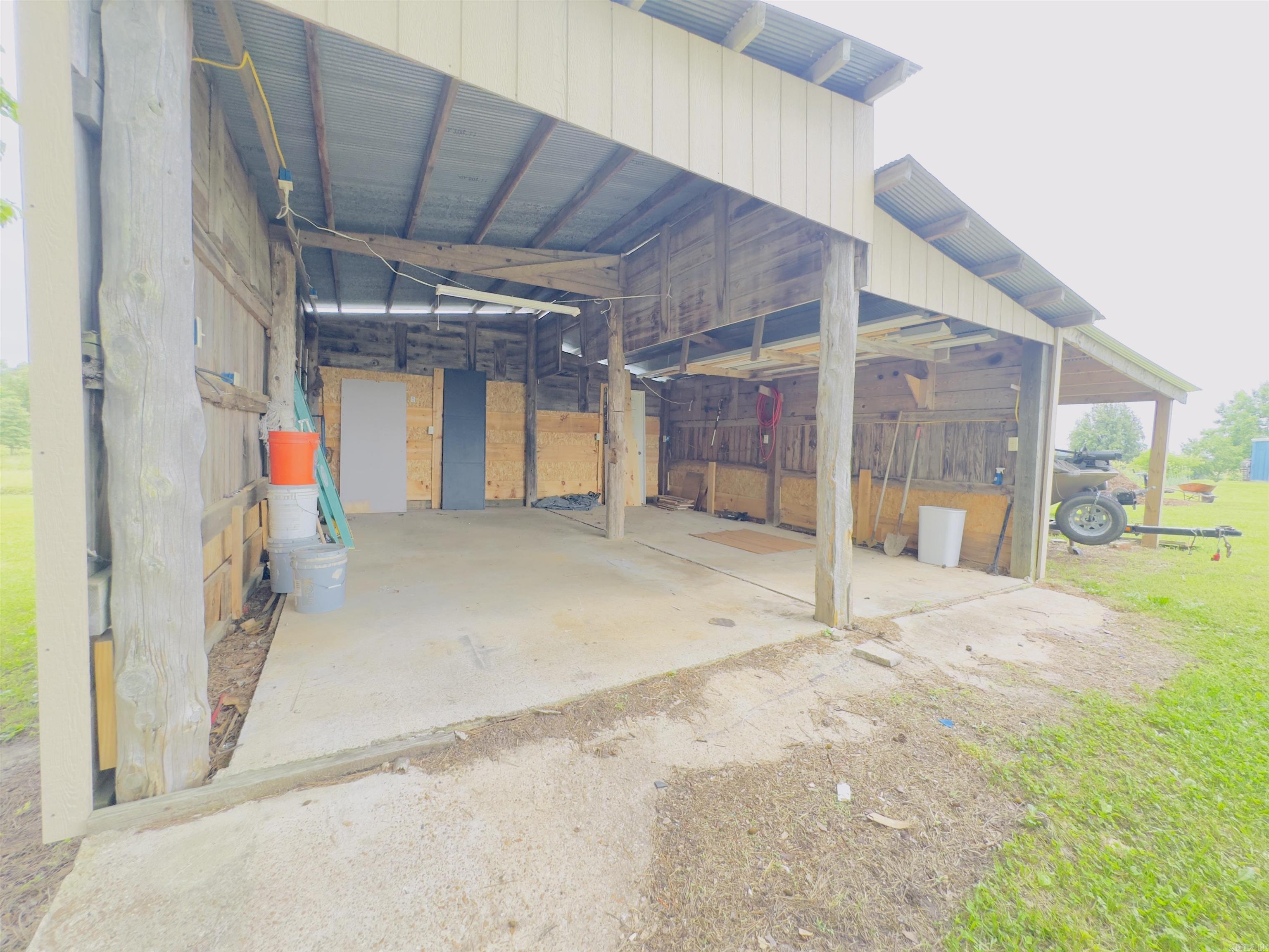 9689 W AR 56 Highway  Wideman, AR