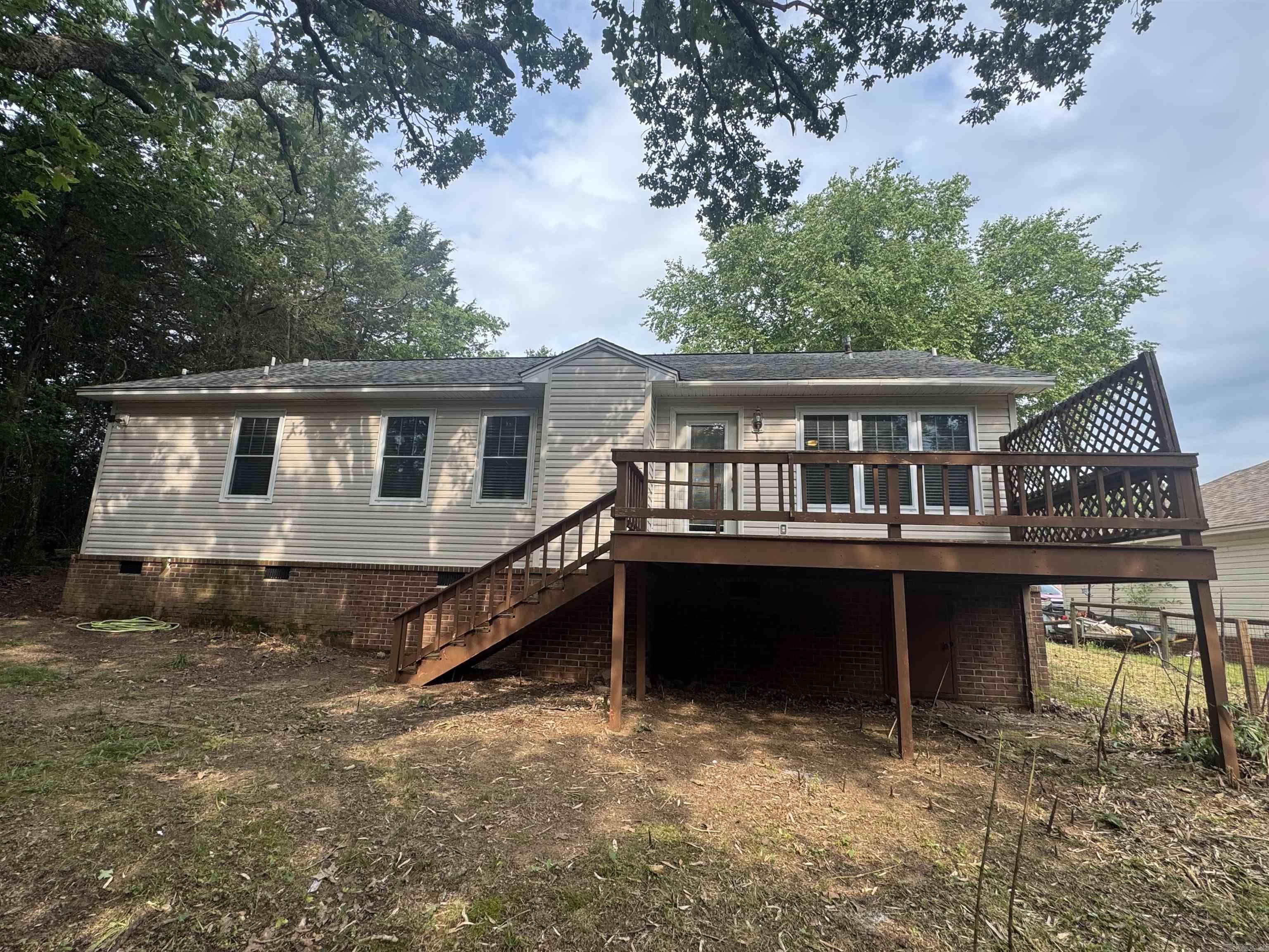 1508  Lois  Searcy, AR