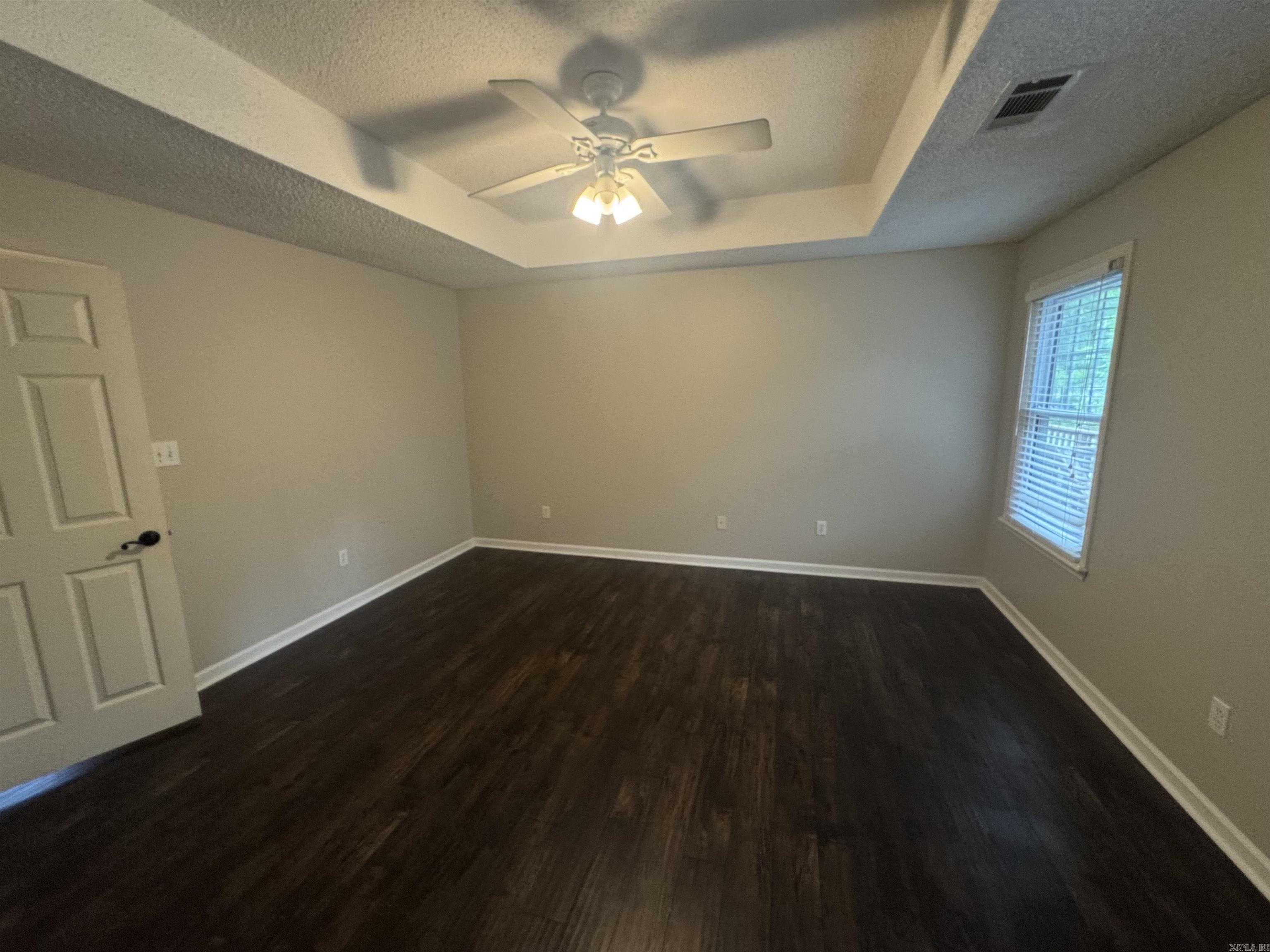1508  Lois  Searcy, AR
