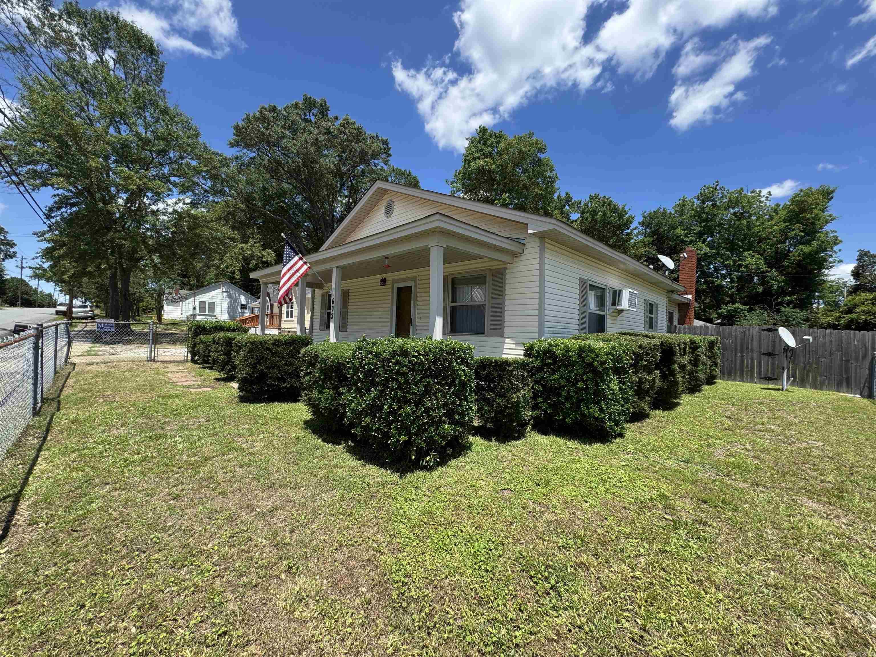 603 N Main  Malvern, AR