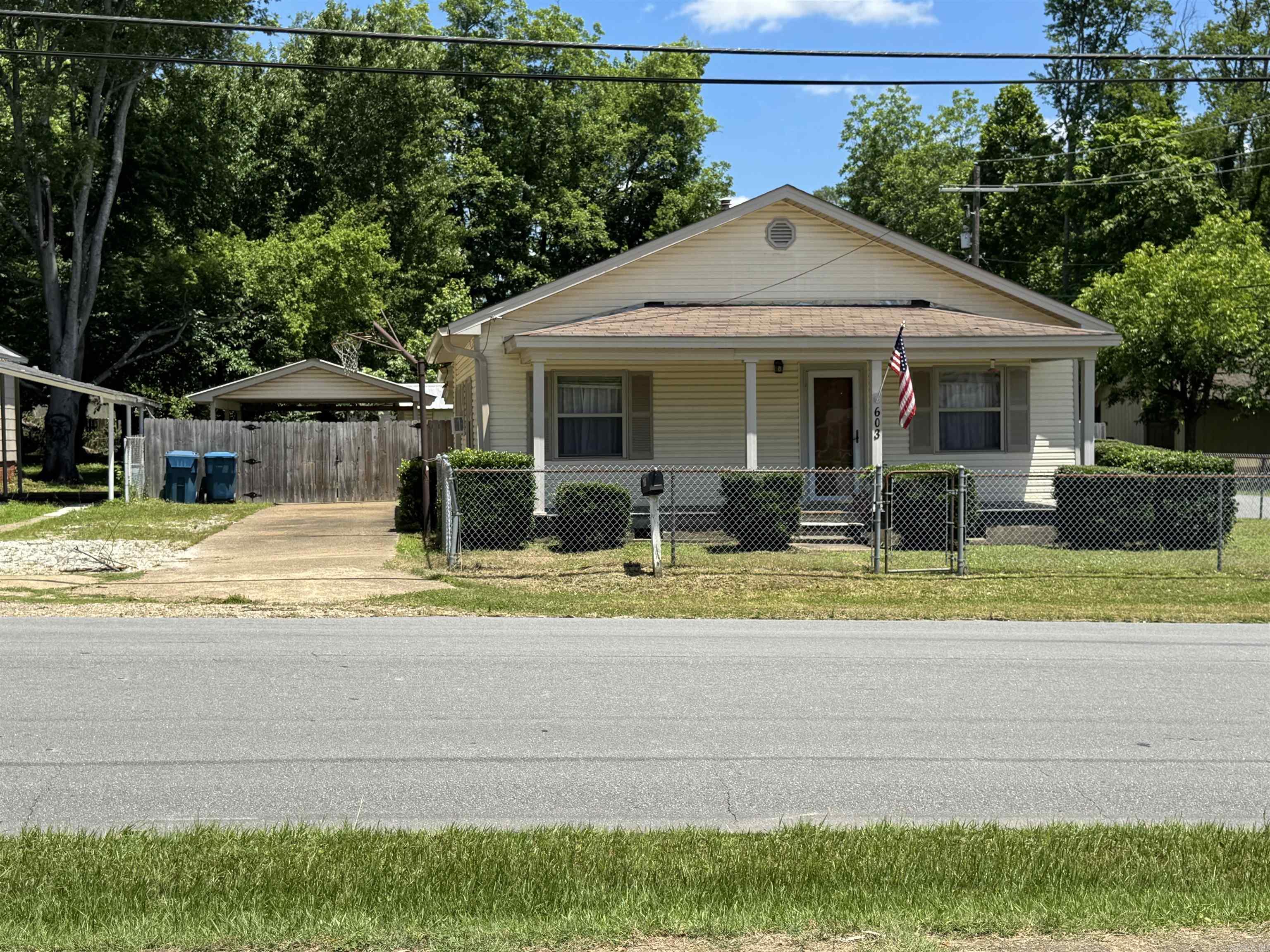 603 N Main  Malvern, AR