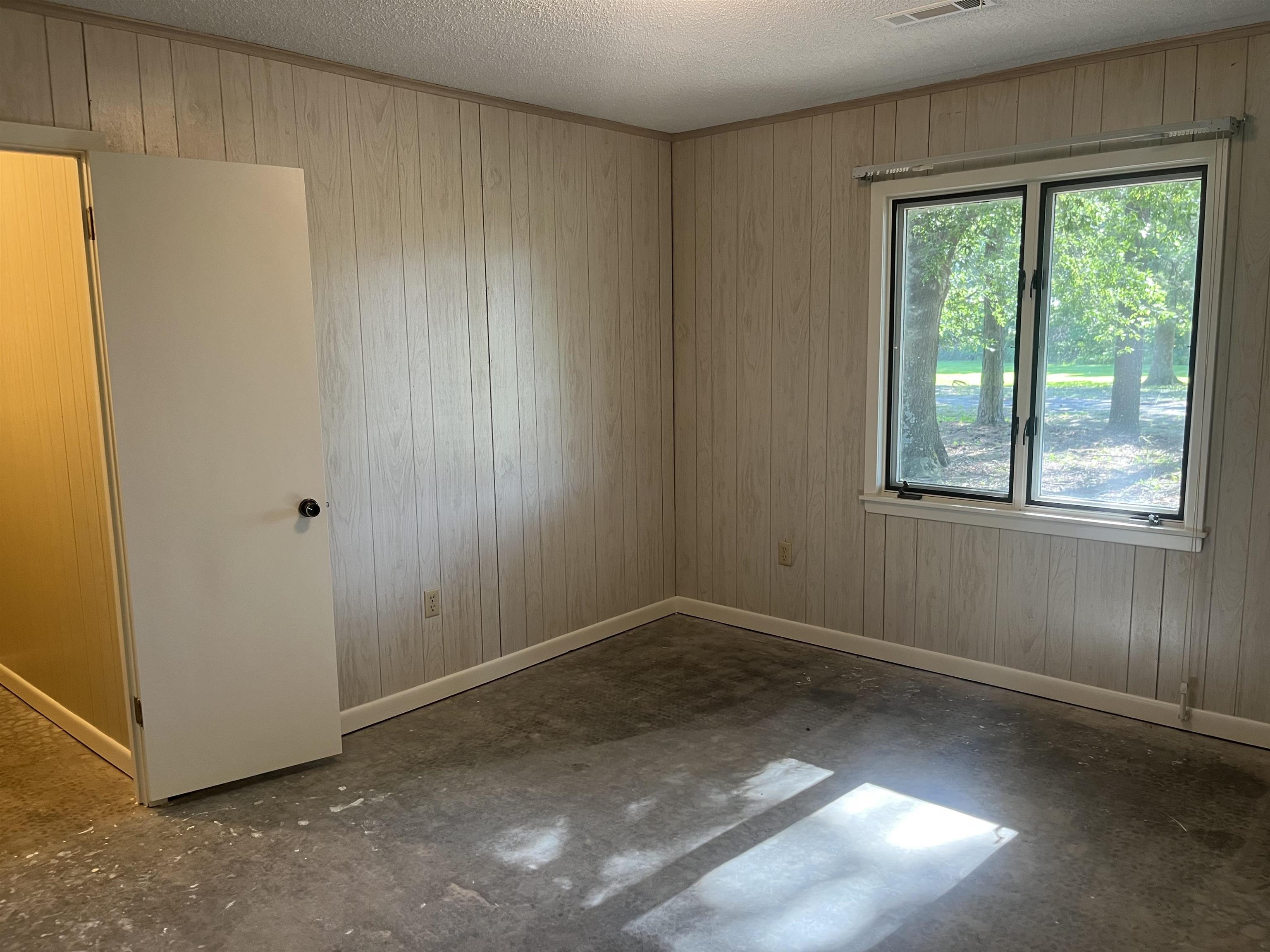 14945 Hwy 214 E  Harrisburg, AR