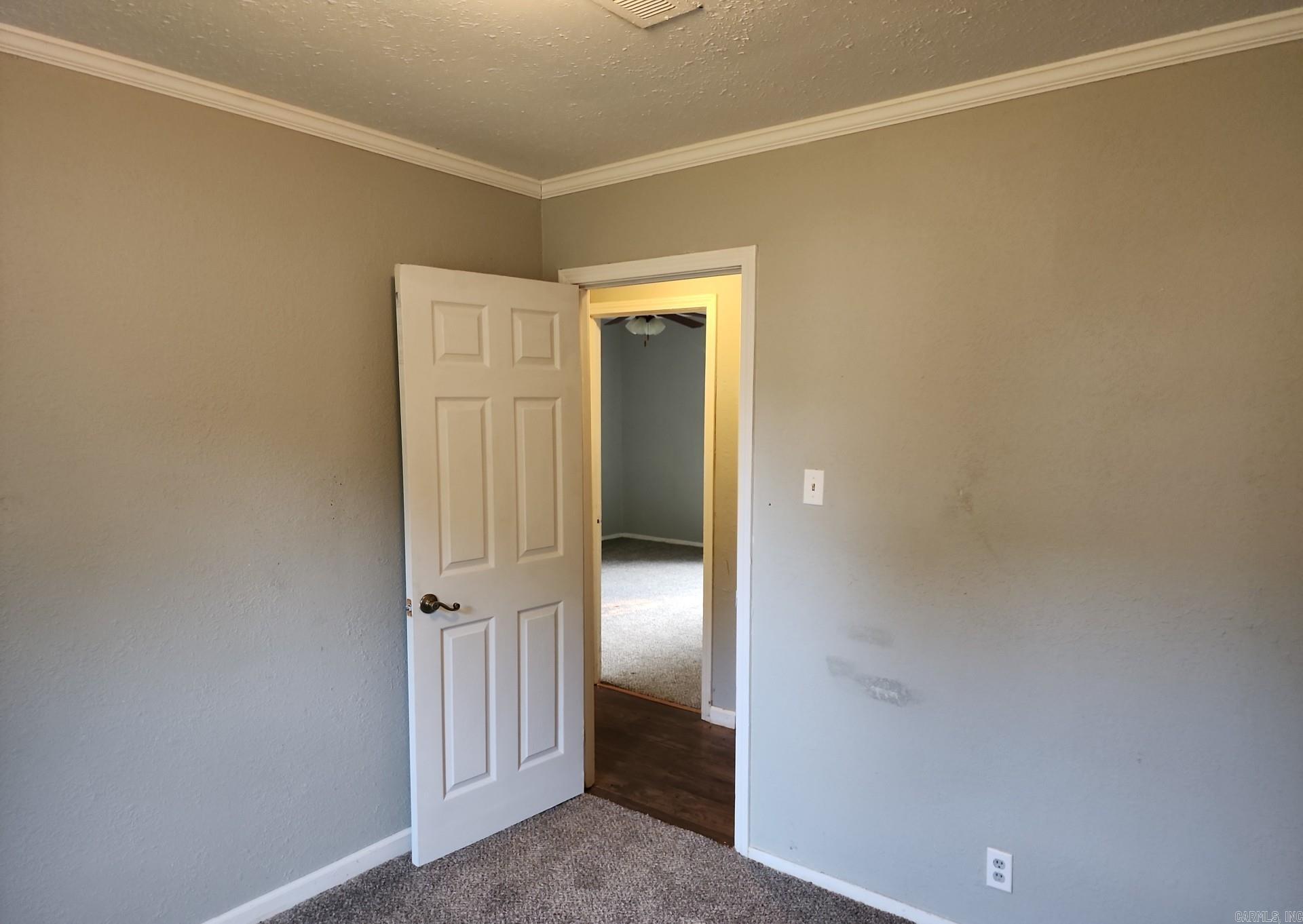 203  Alexander  Bay, AR