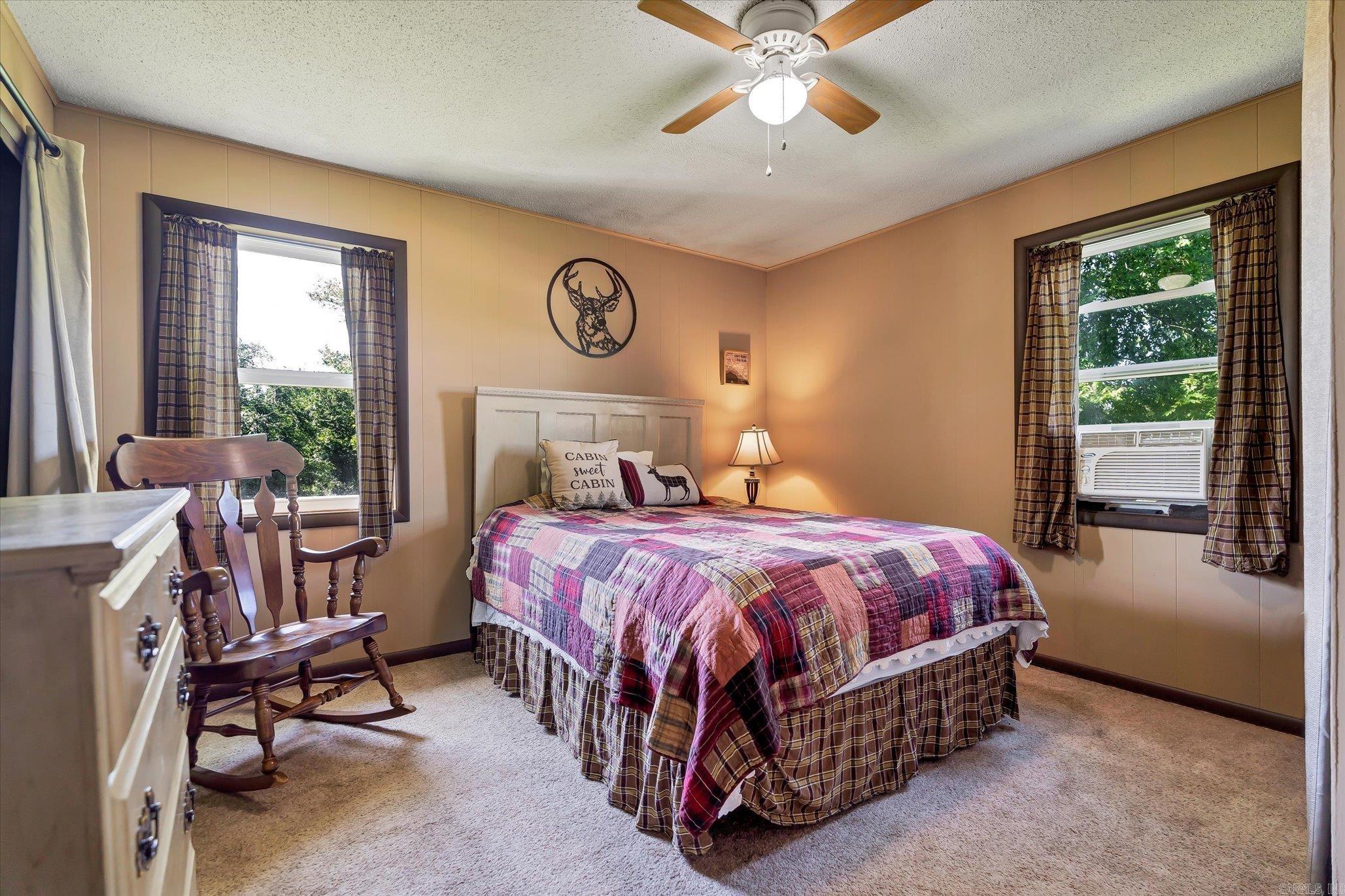 6052  Oakland Road  Oakland, AR