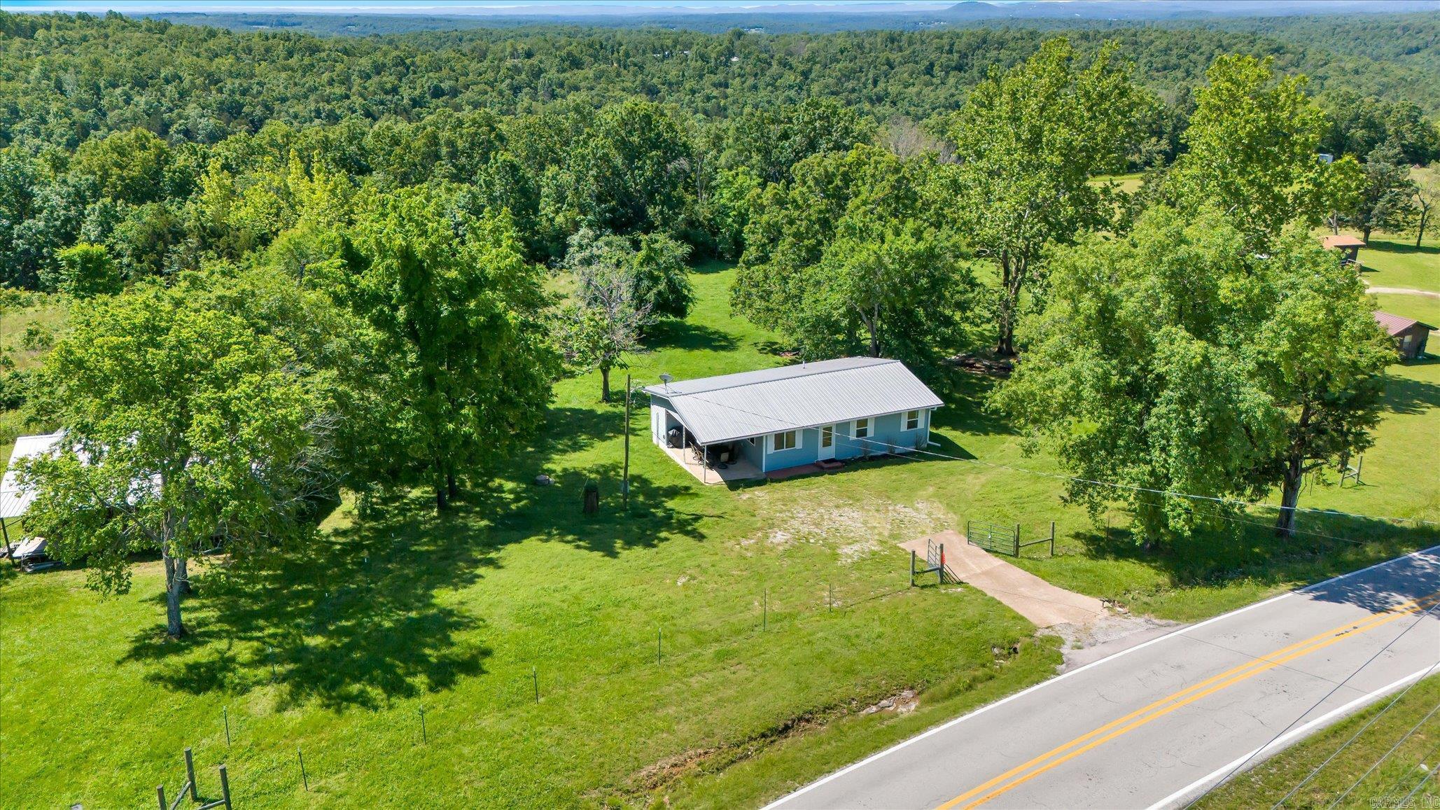 6052  Oakland Road  Oakland, AR