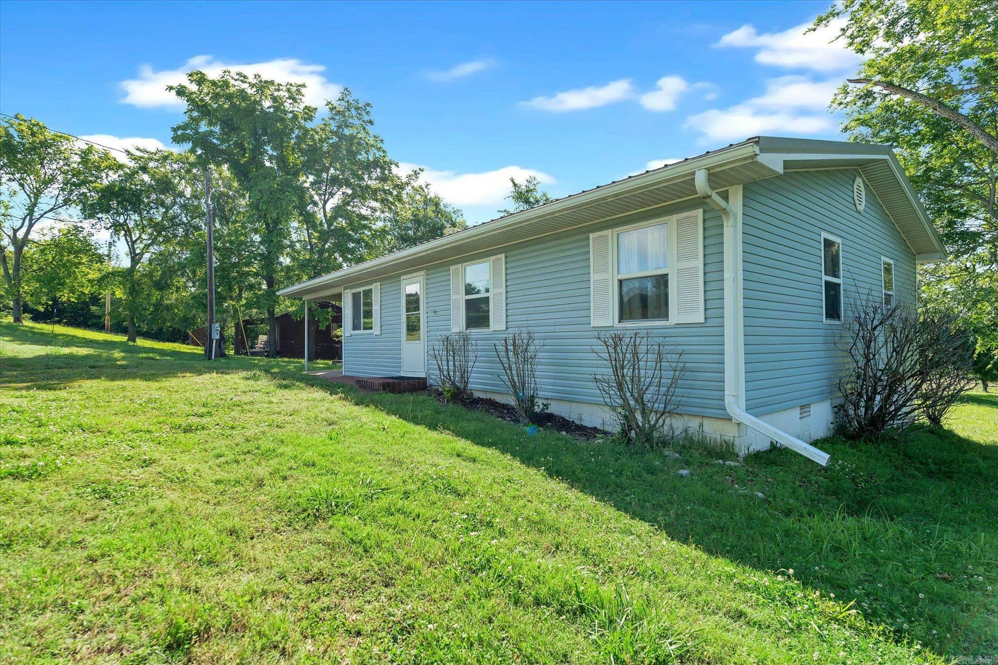 6052 Oakland Road  Oakland, AR