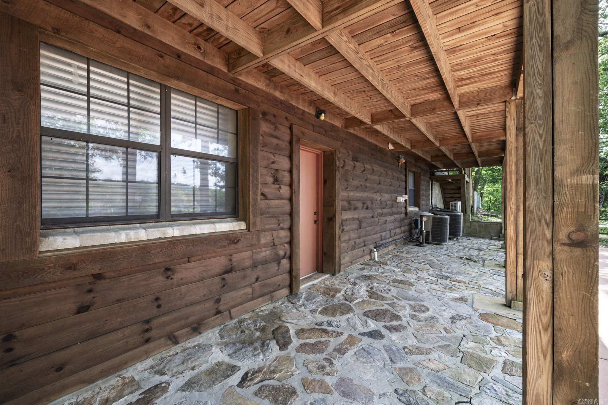1323  Timberlake  Royal, AR