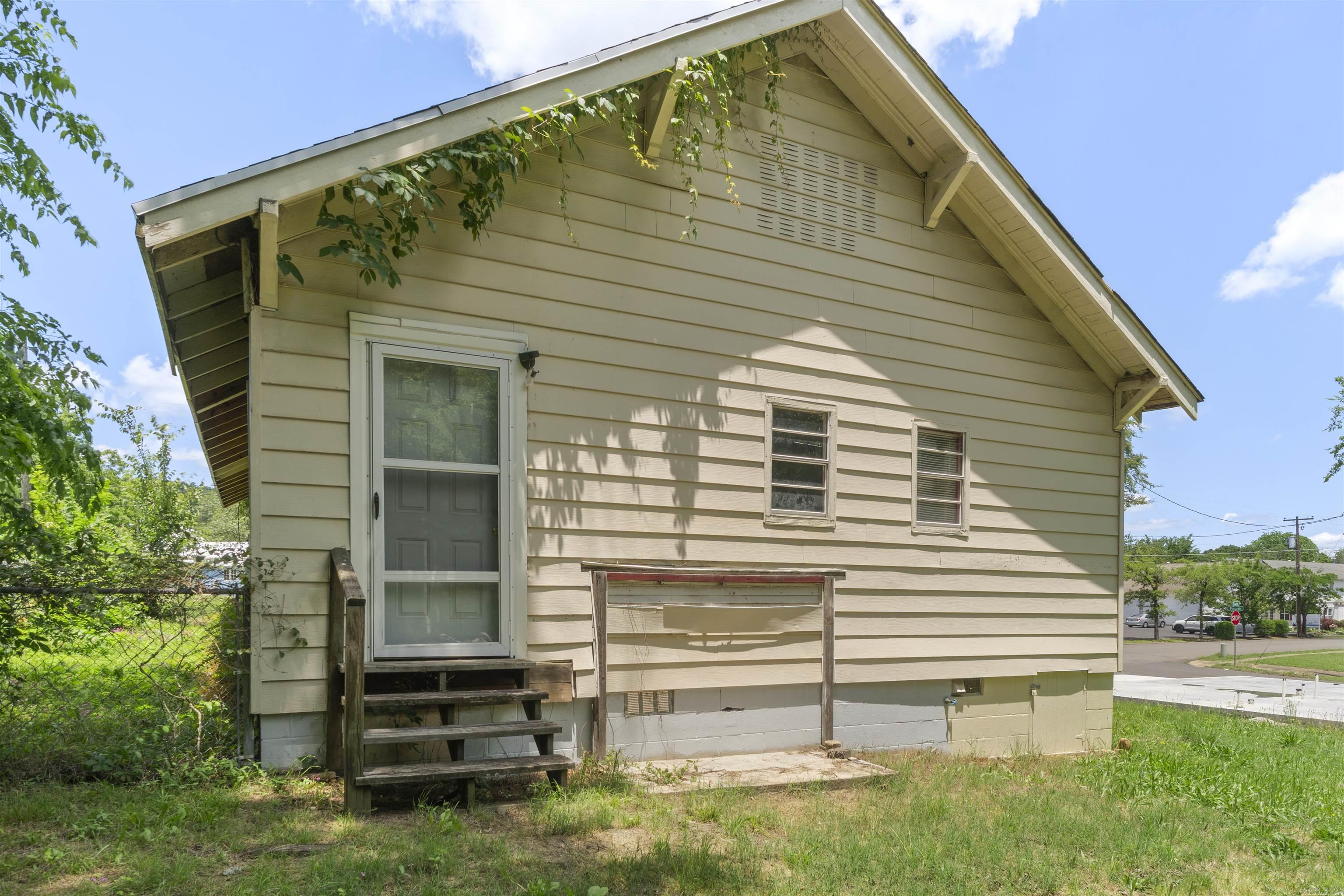 403  South Avenue  Hot Springs, AR