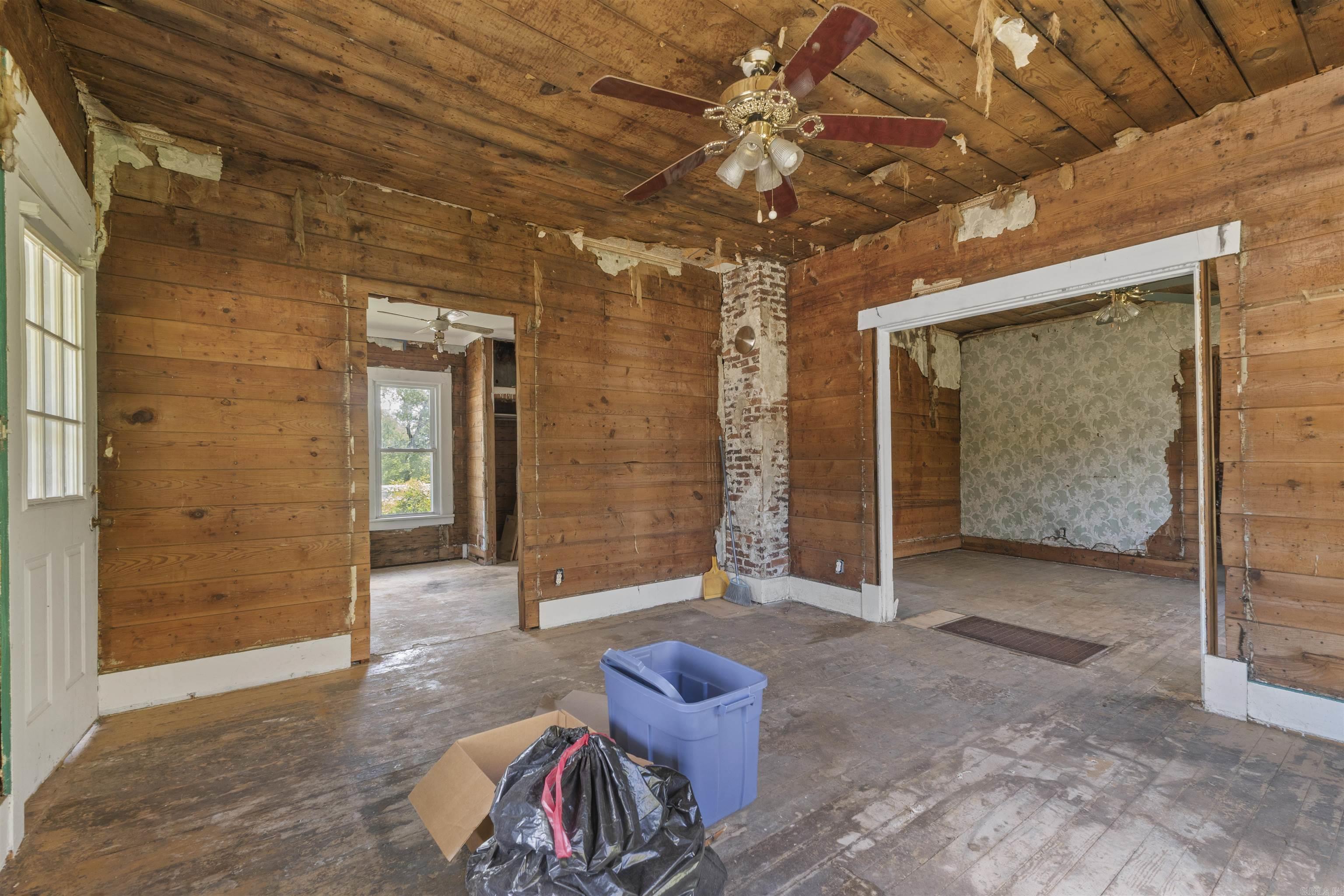 403  South Avenue  Hot Springs, AR
