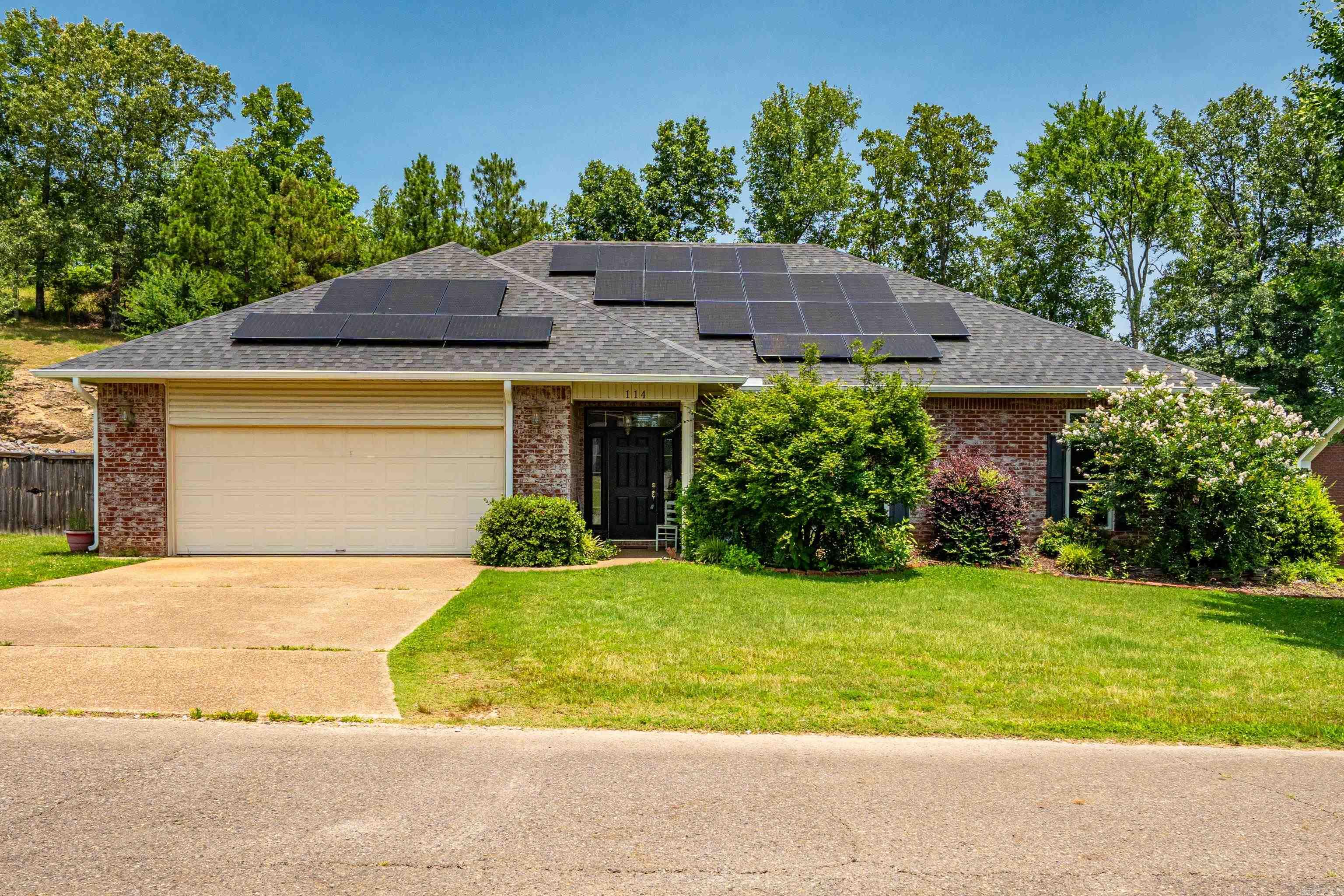 114  Cliffwood  Hot Springs, AR