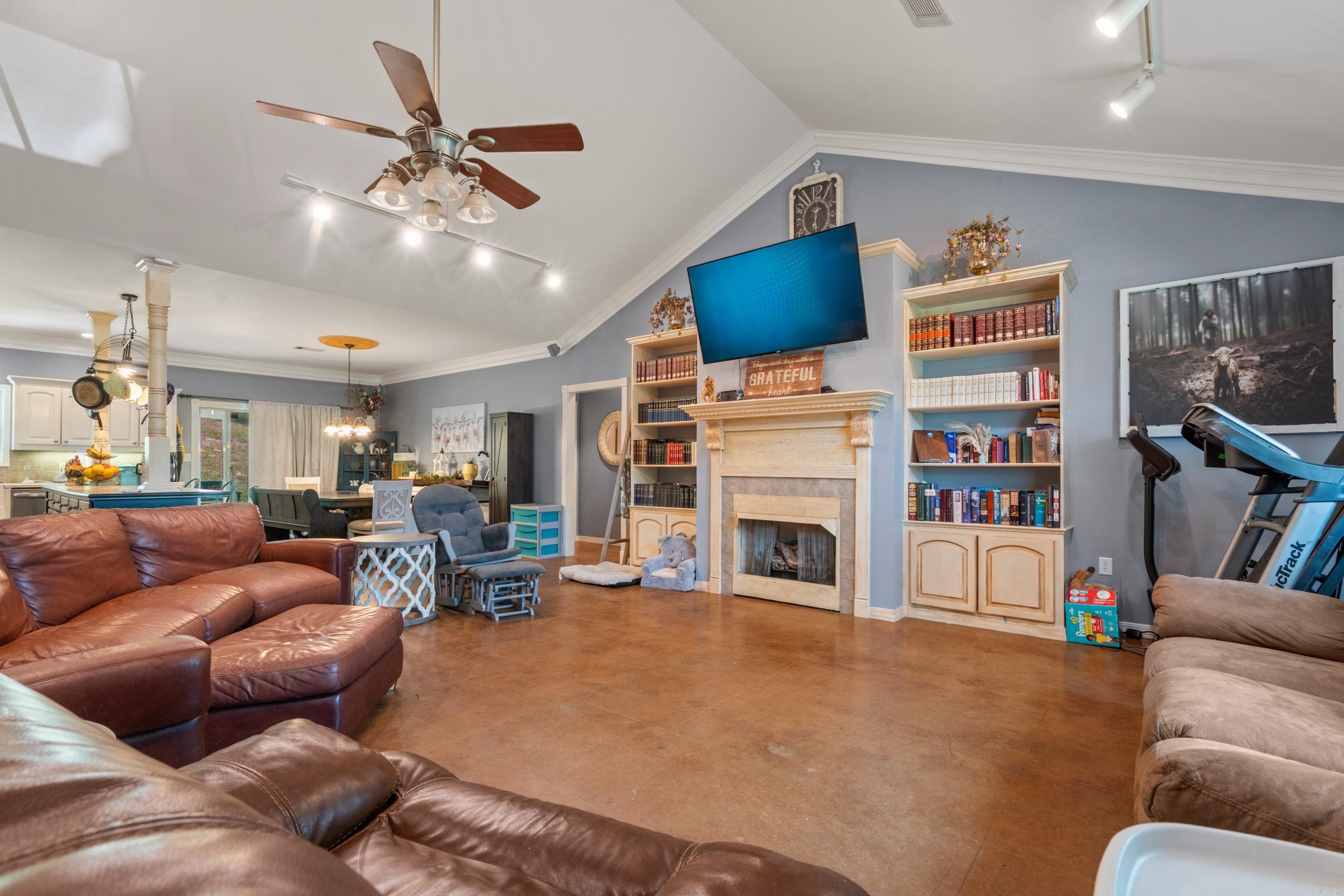 114  Cliffwood  Hot Springs, AR