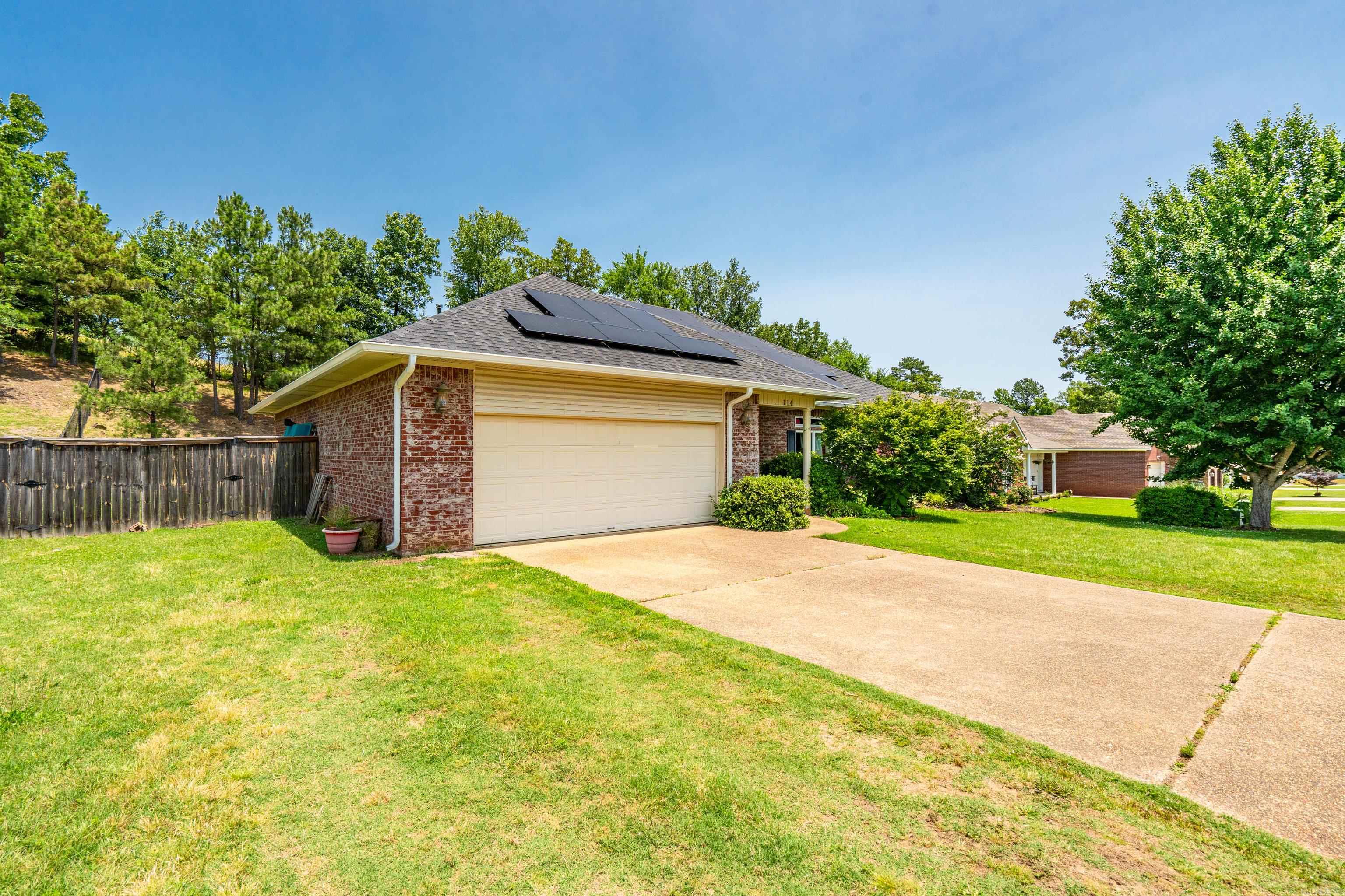 114  Cliffwood  Hot Springs, AR