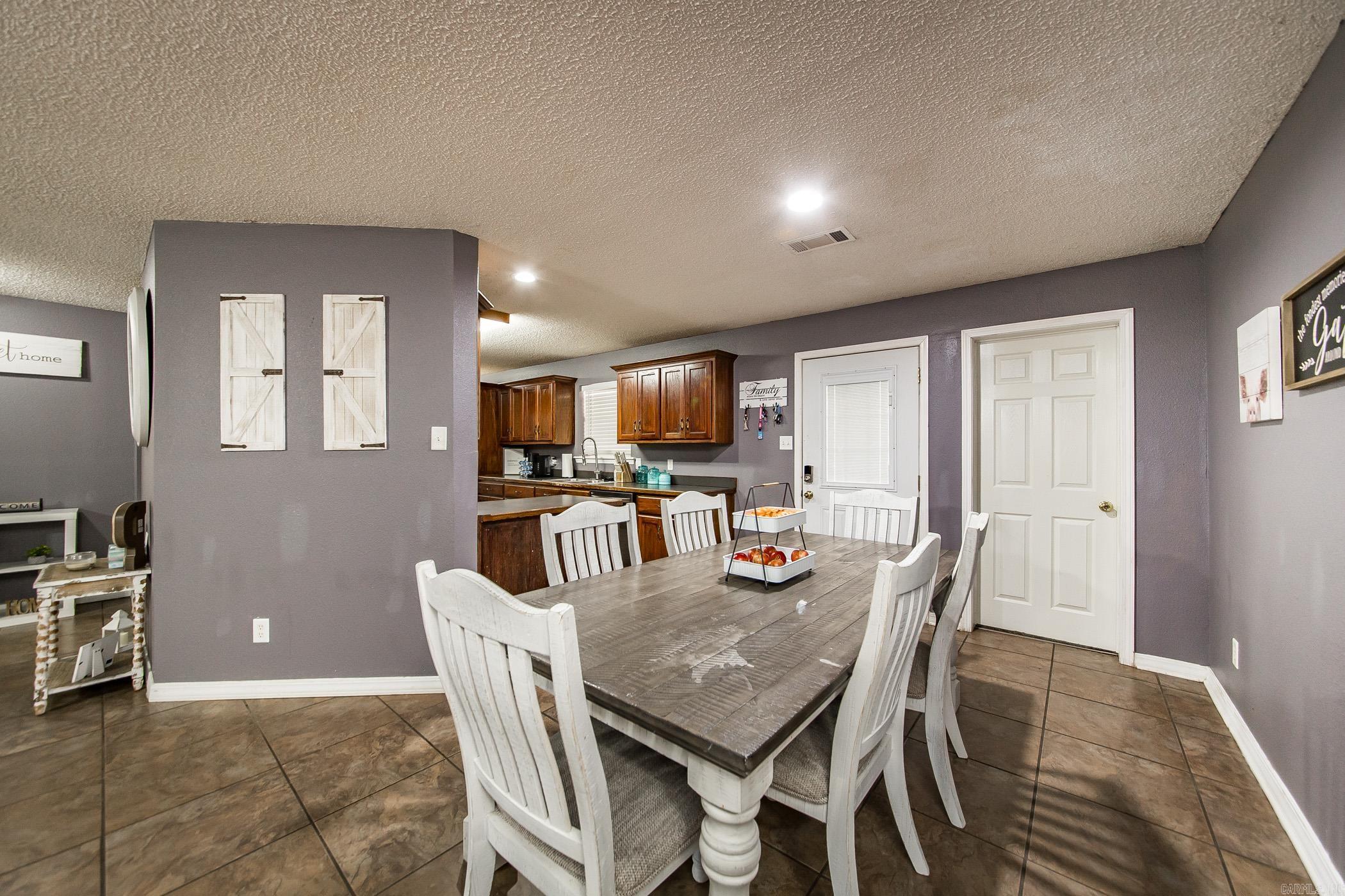 2939  Finch  Bismarck, AR