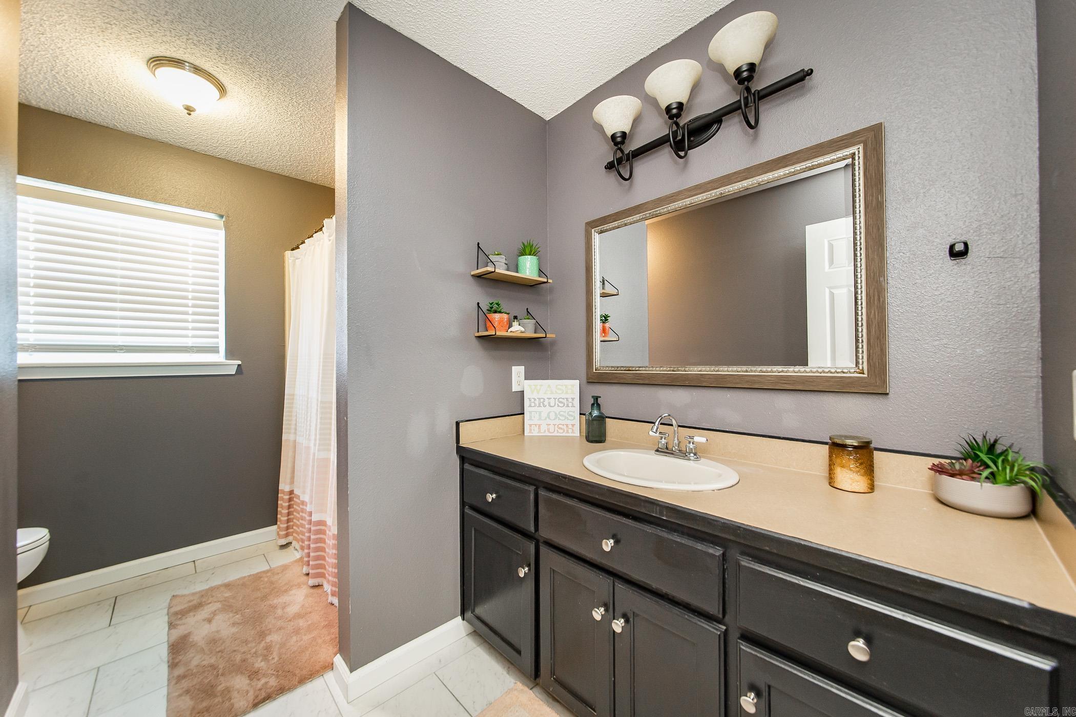 2939  Finch  Bismarck, AR