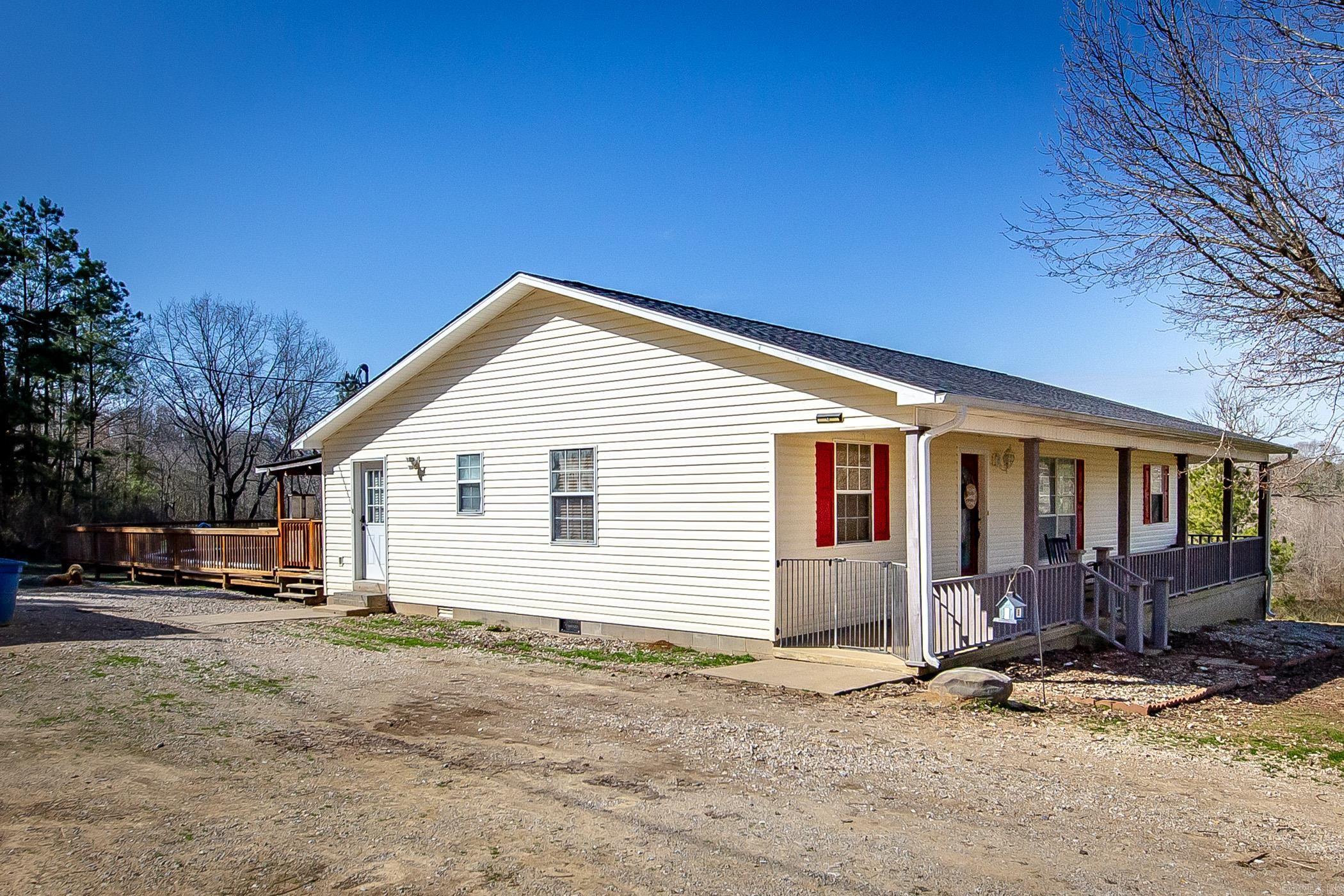 2939  Finch  Bismarck, AR