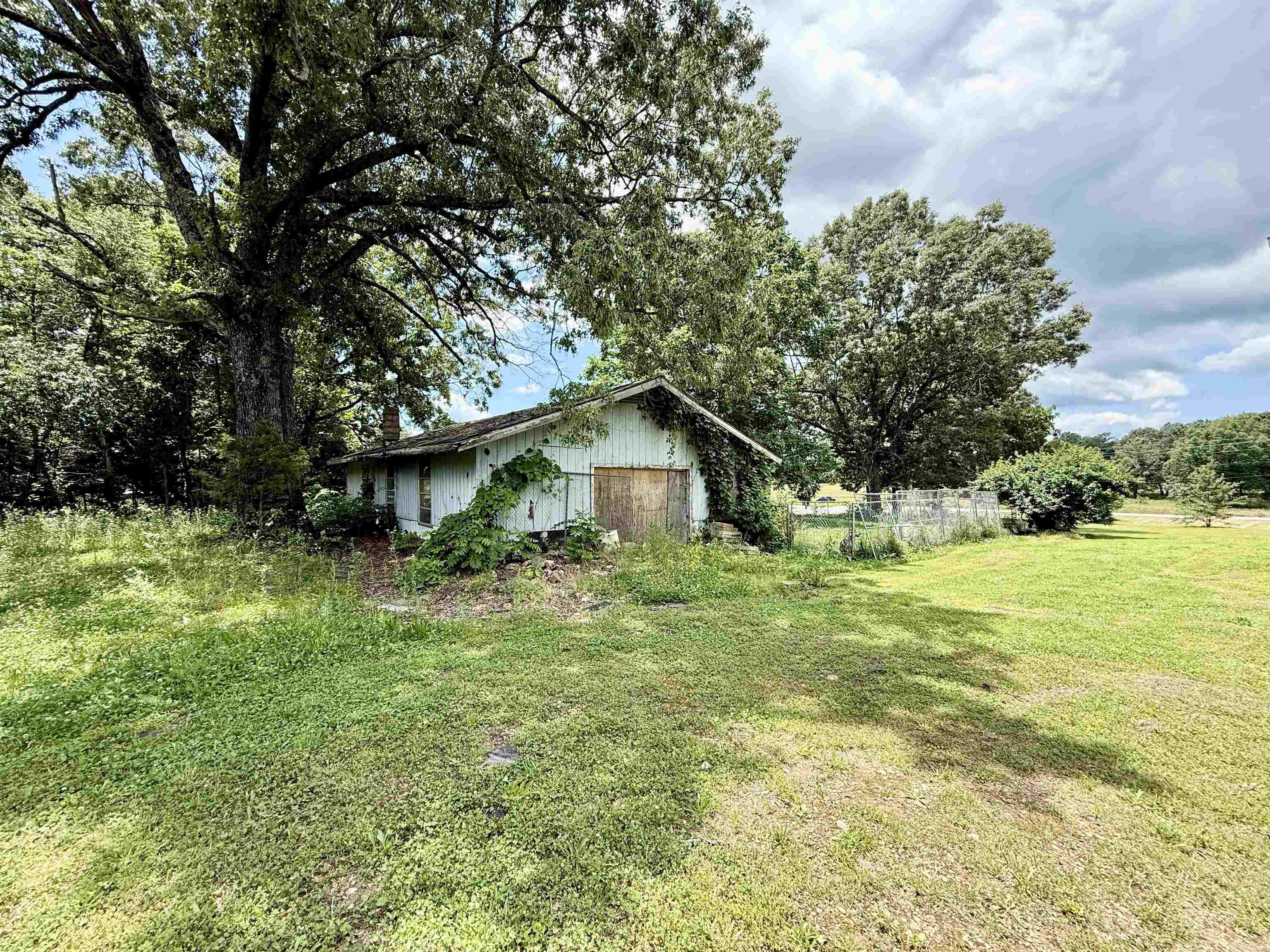 3313  Hwy 201N  Mountain Home, AR