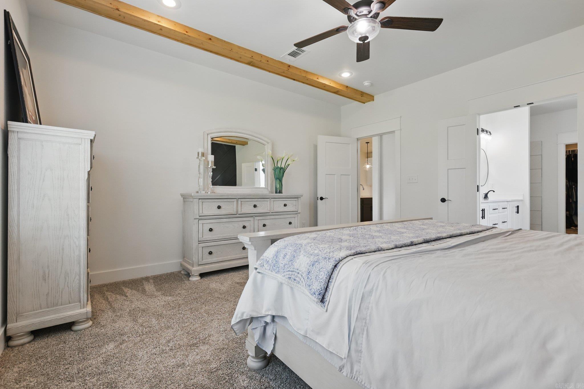 10584  Gunter  Benton, AR