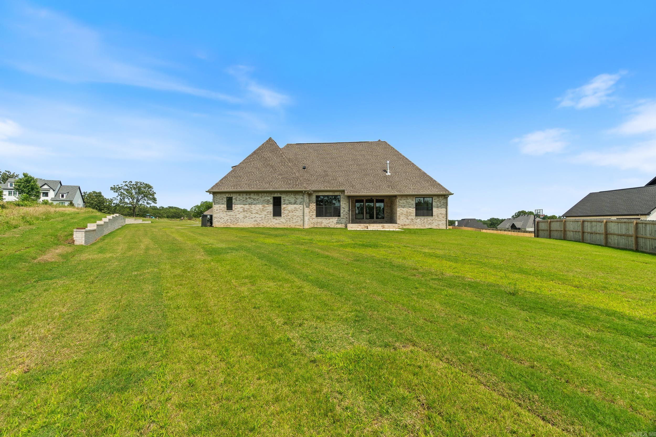 53  Highland Dr  Greenbrier, AR