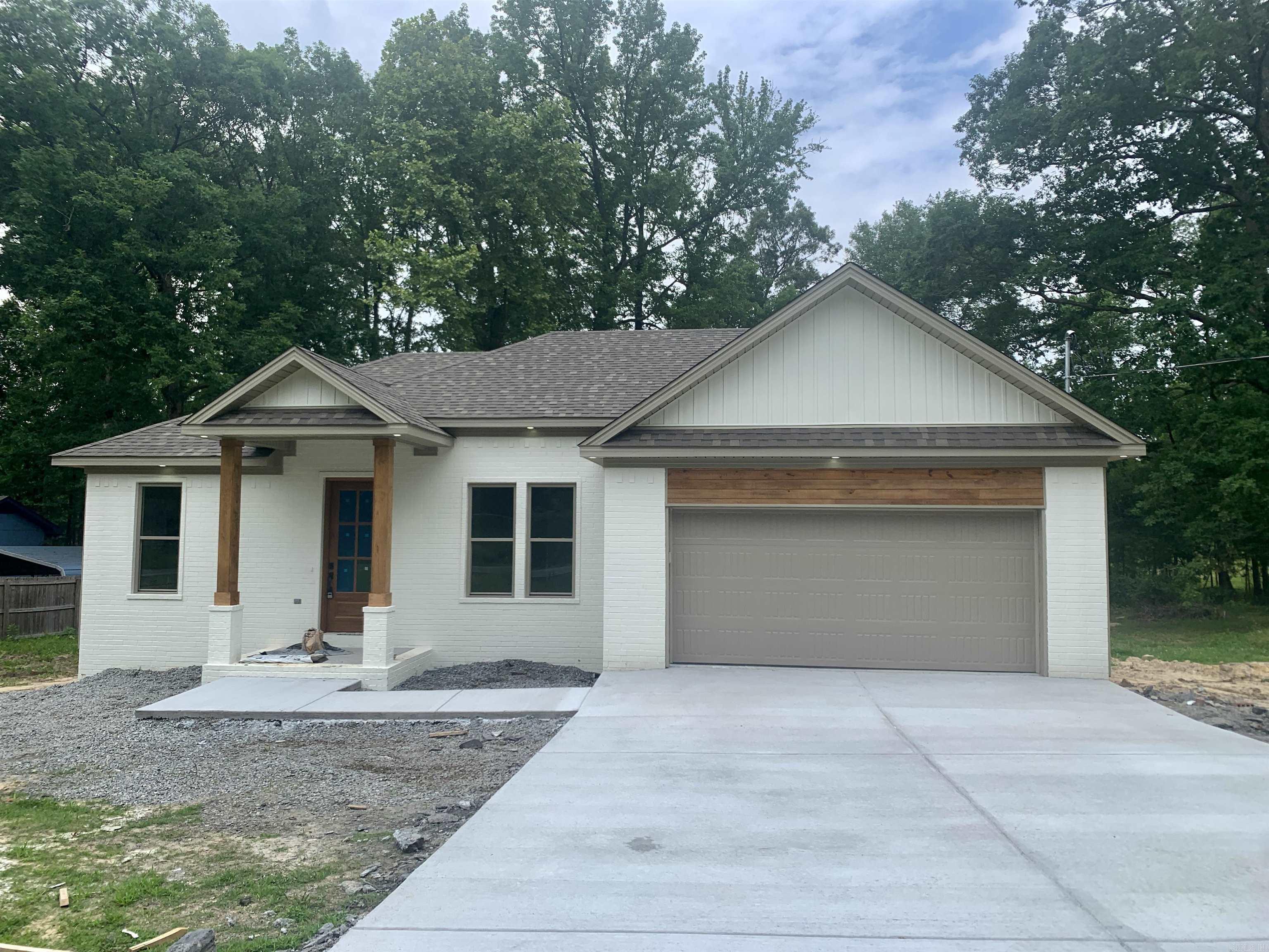 12409  Styles  Bauxite, AR