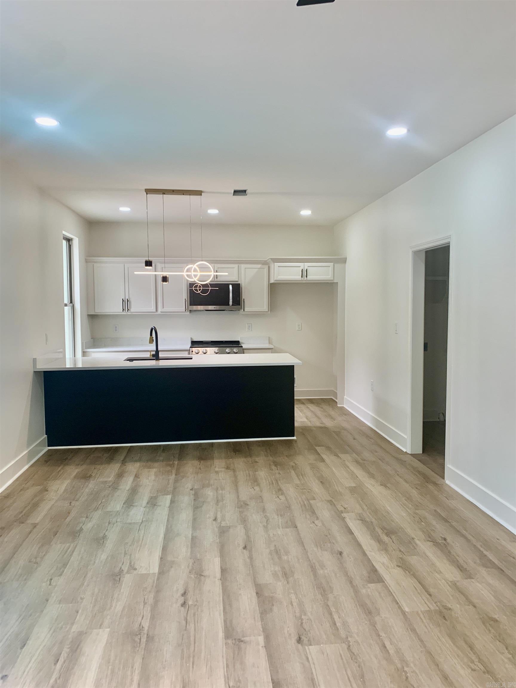 12409  Styles  Bauxite, AR