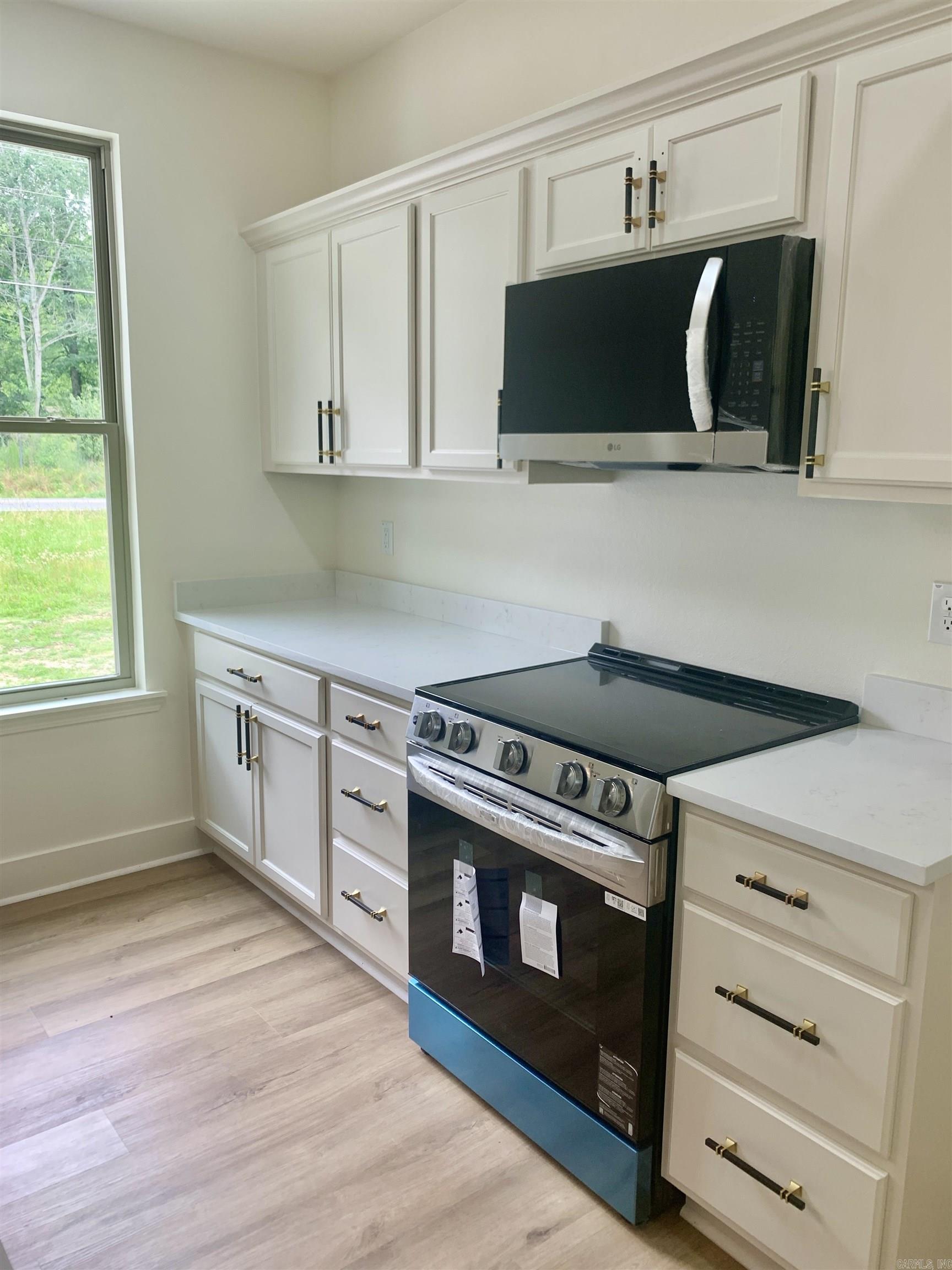 12409  Styles  Bauxite, AR