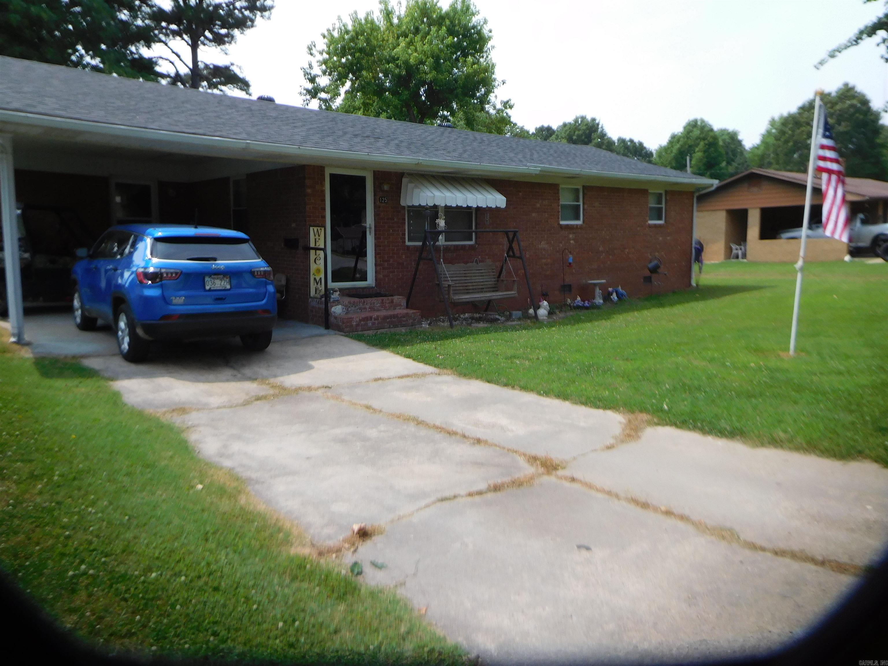 125 N Fairview  Rector, AR